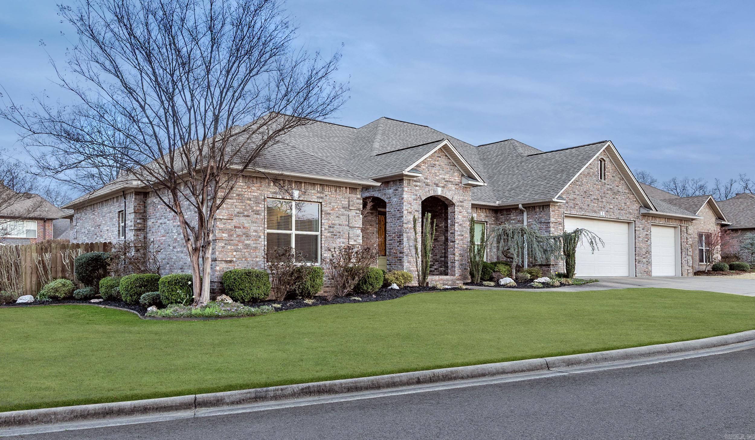 5 Stone Creek Court