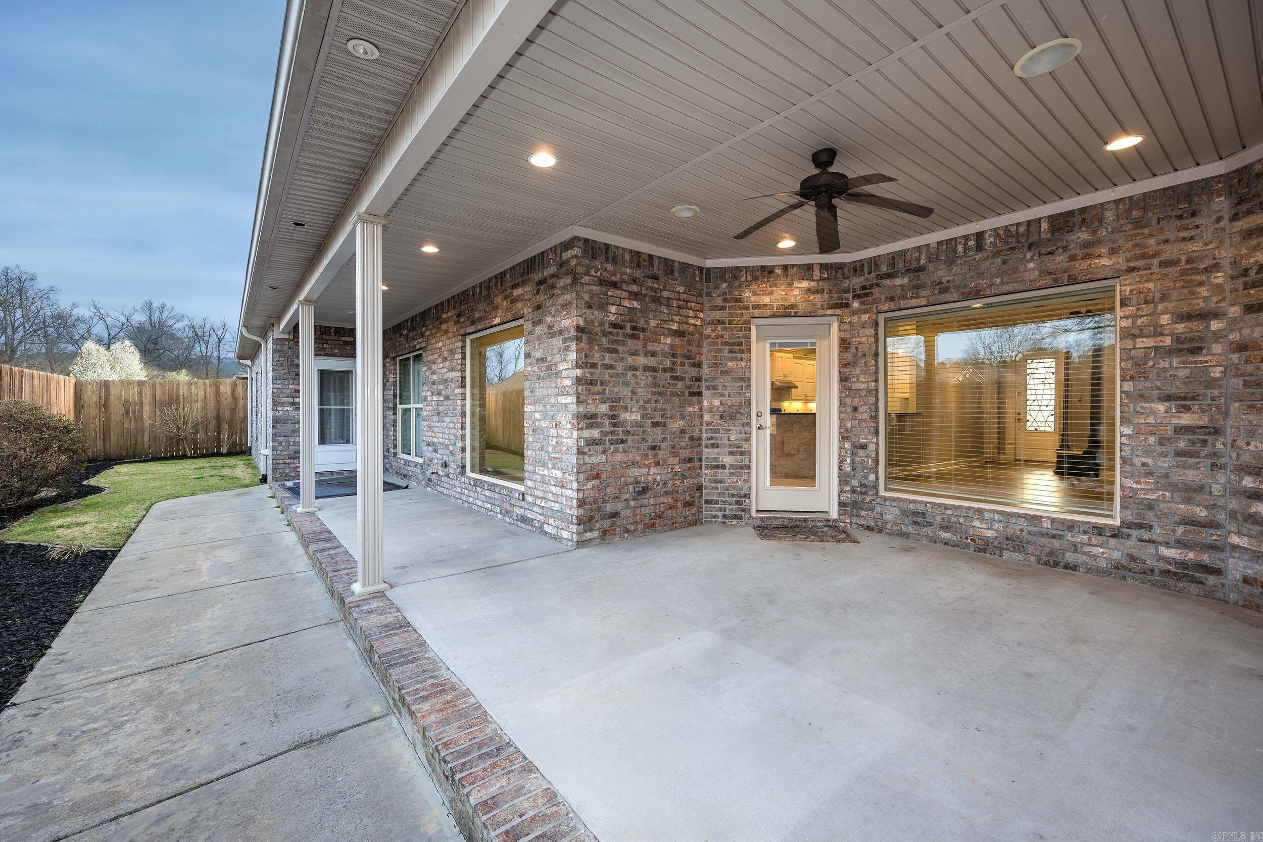 5 Stone Creek Court