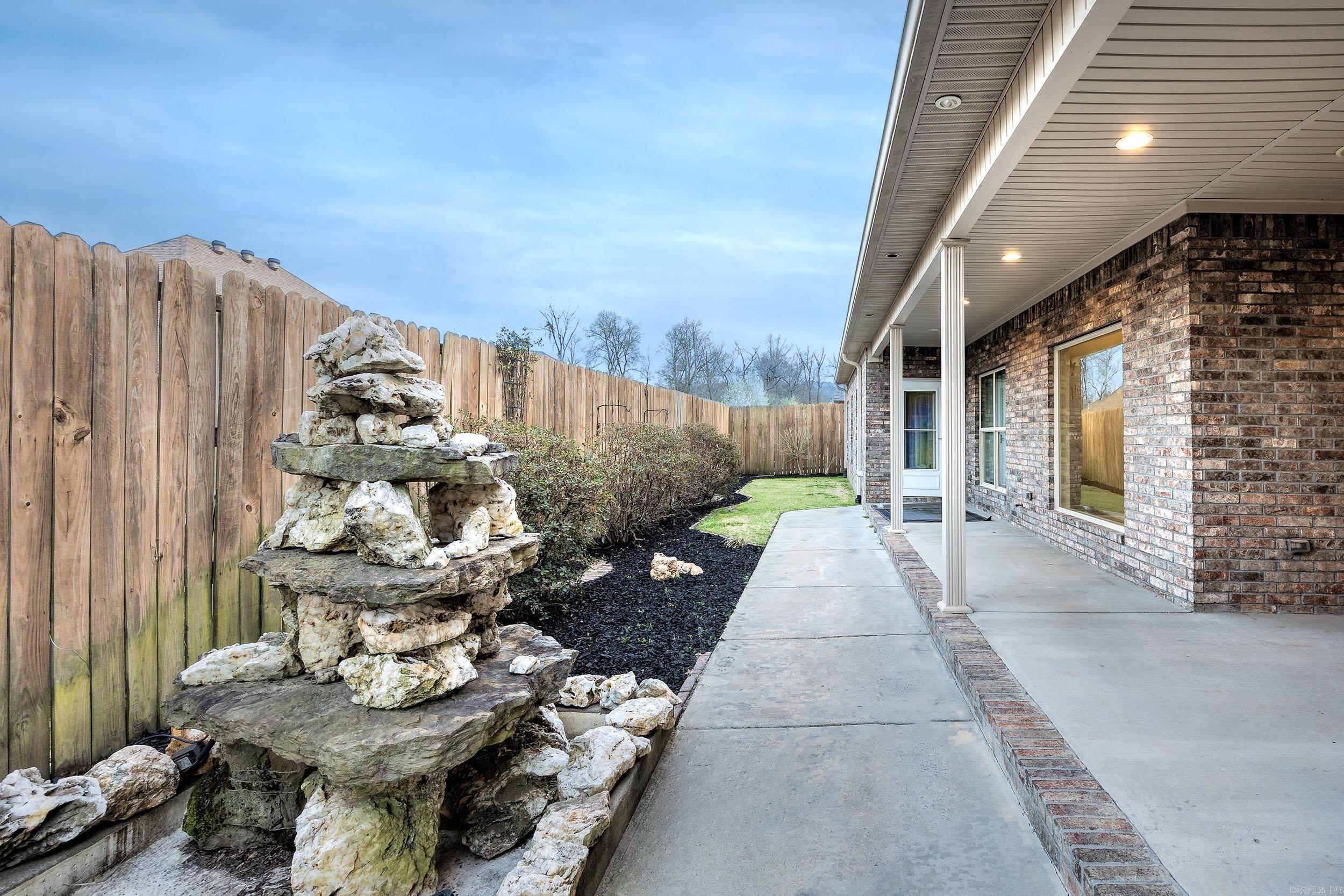 5 Stone Creek Court
