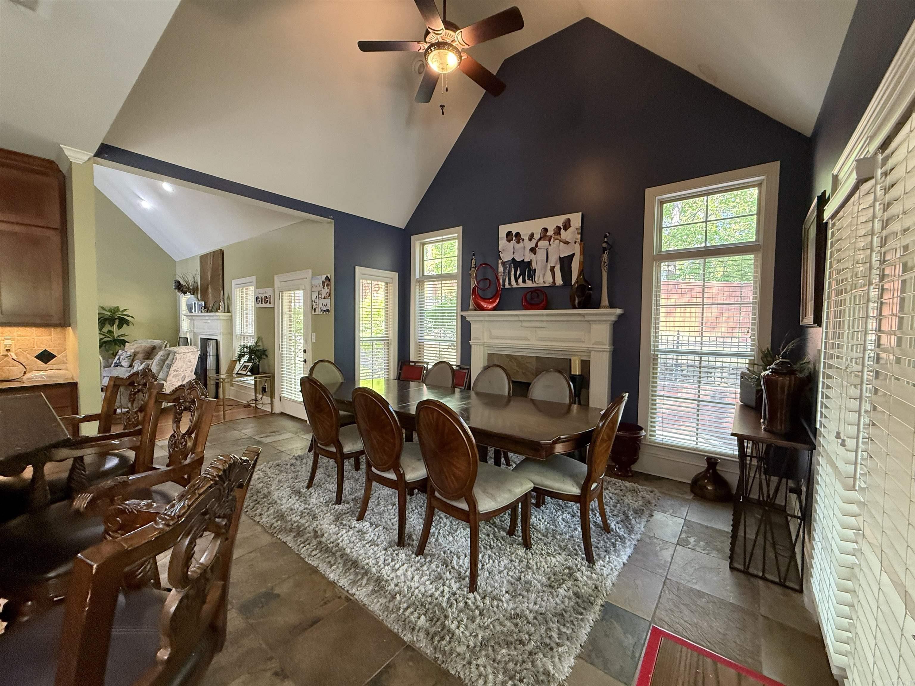 15 Wellington Woods Court