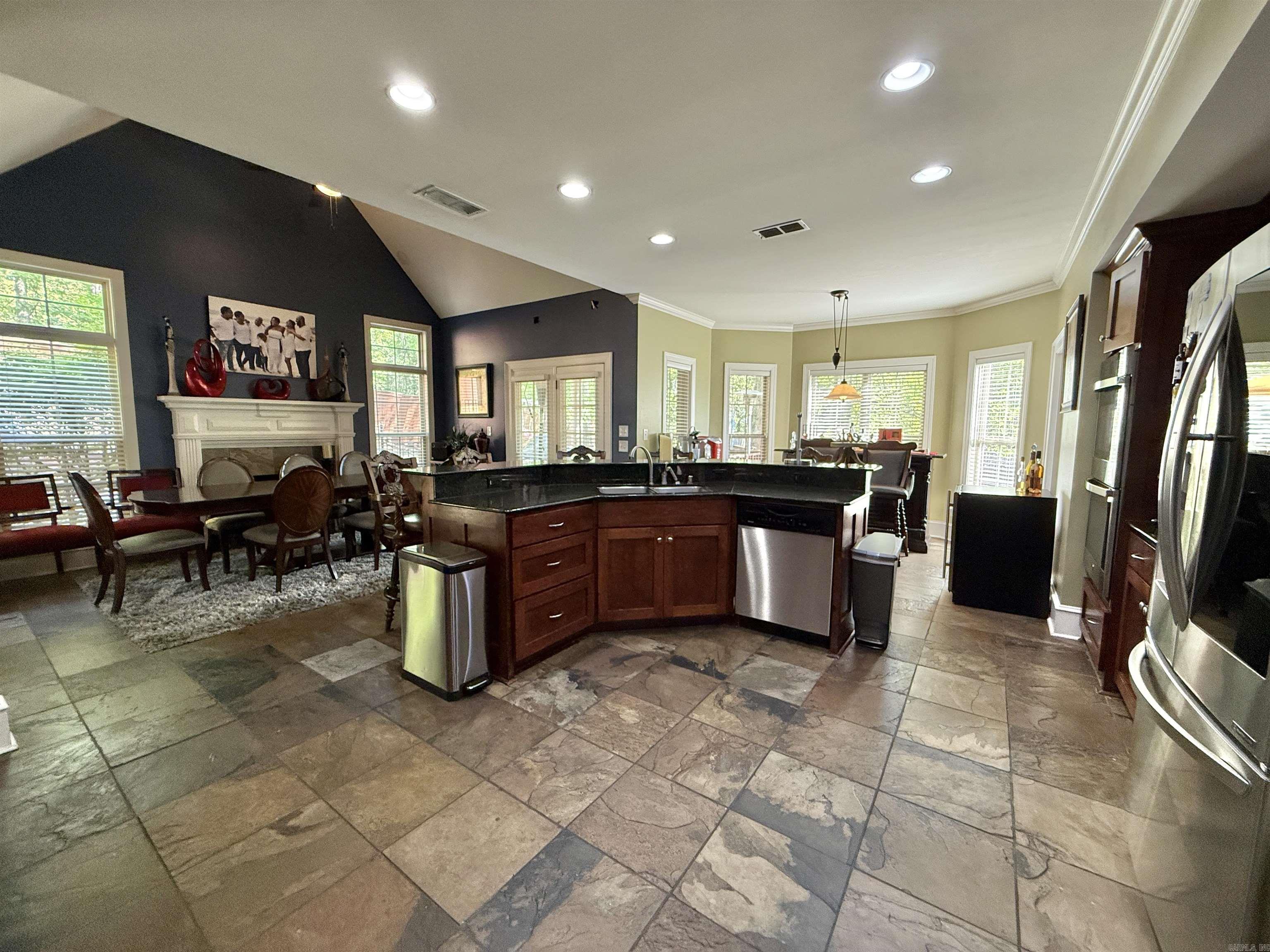 15 Wellington Woods Court