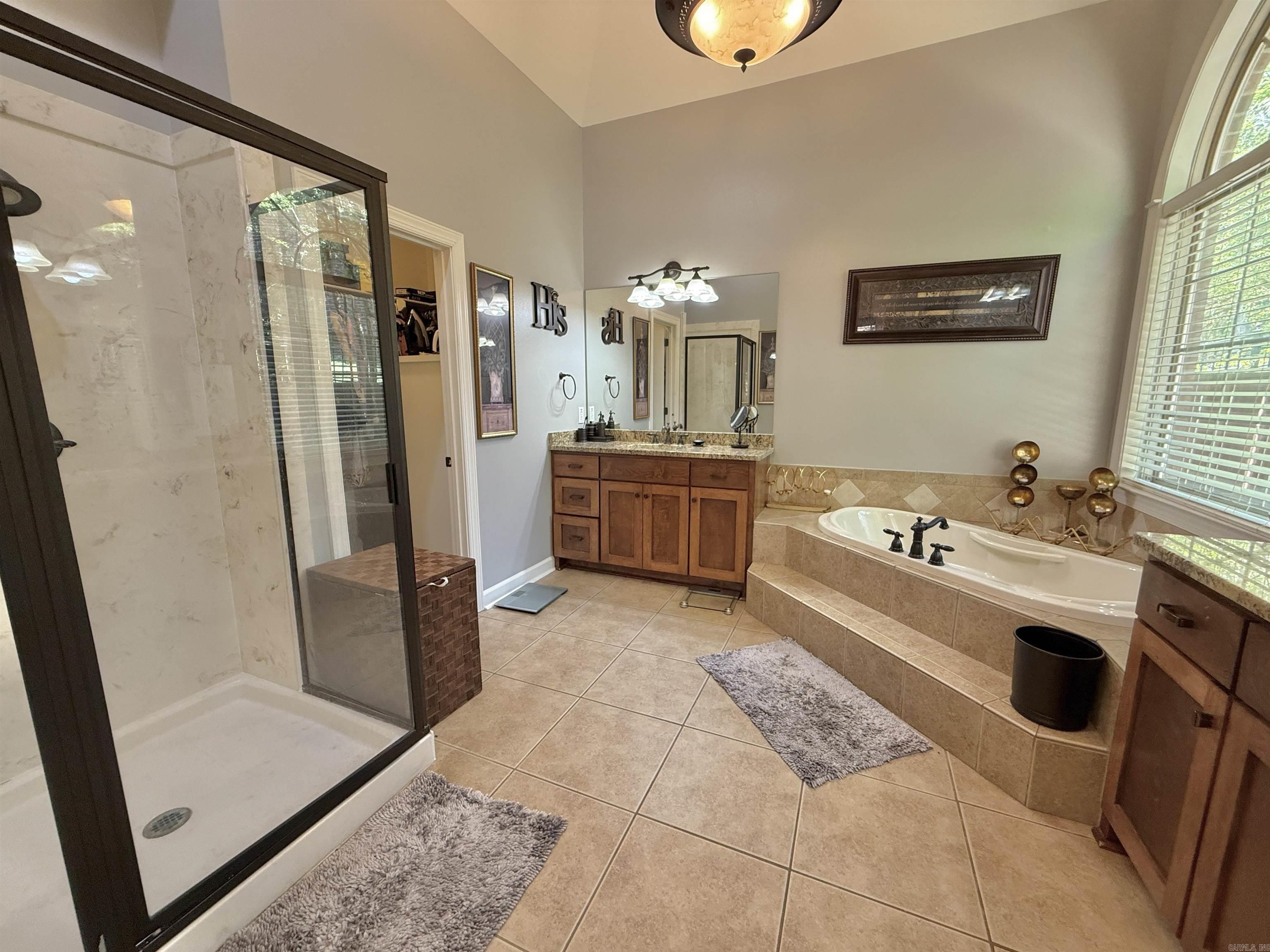 15 Wellington Woods Court