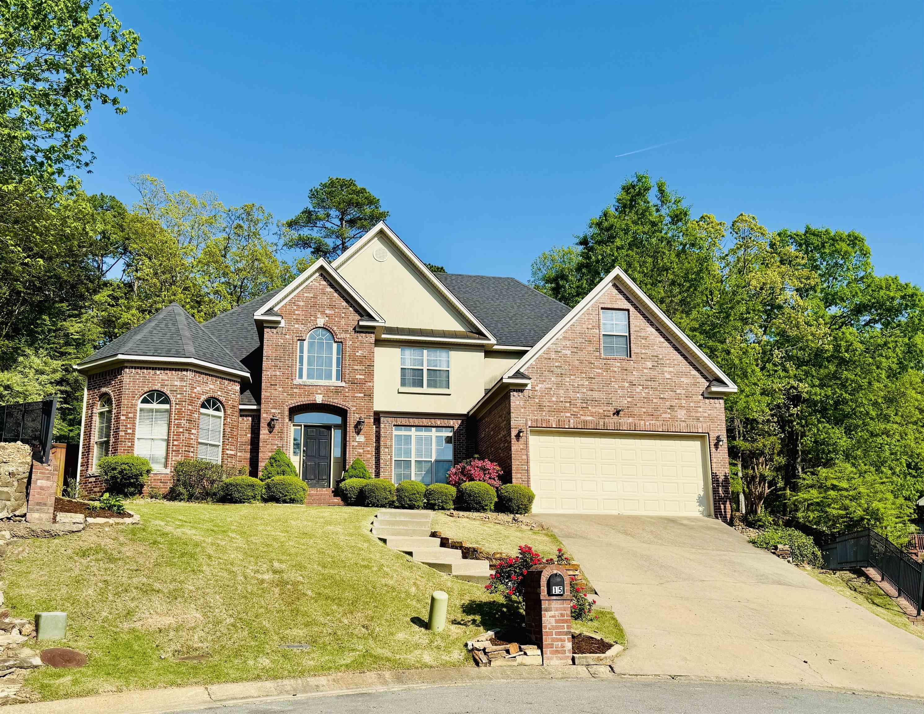 15 Wellington Woods Court