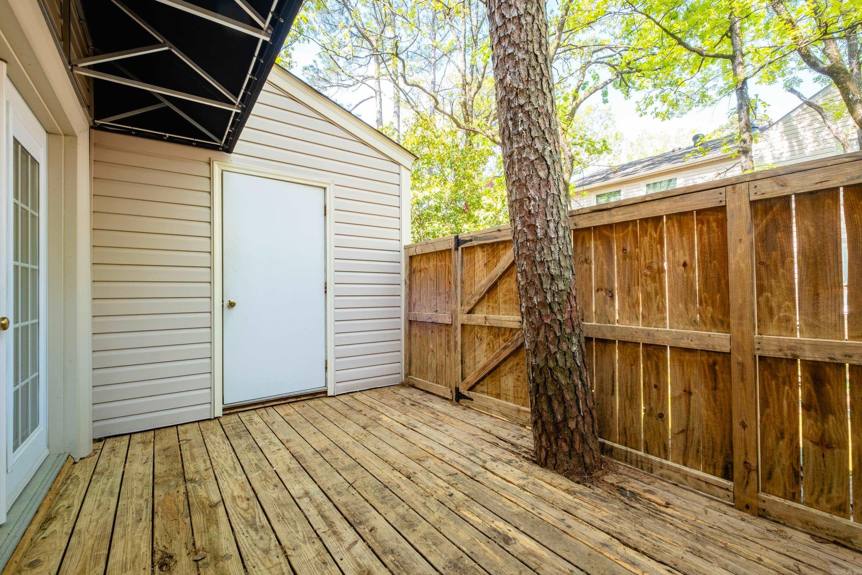 27 Kingsbridge Way