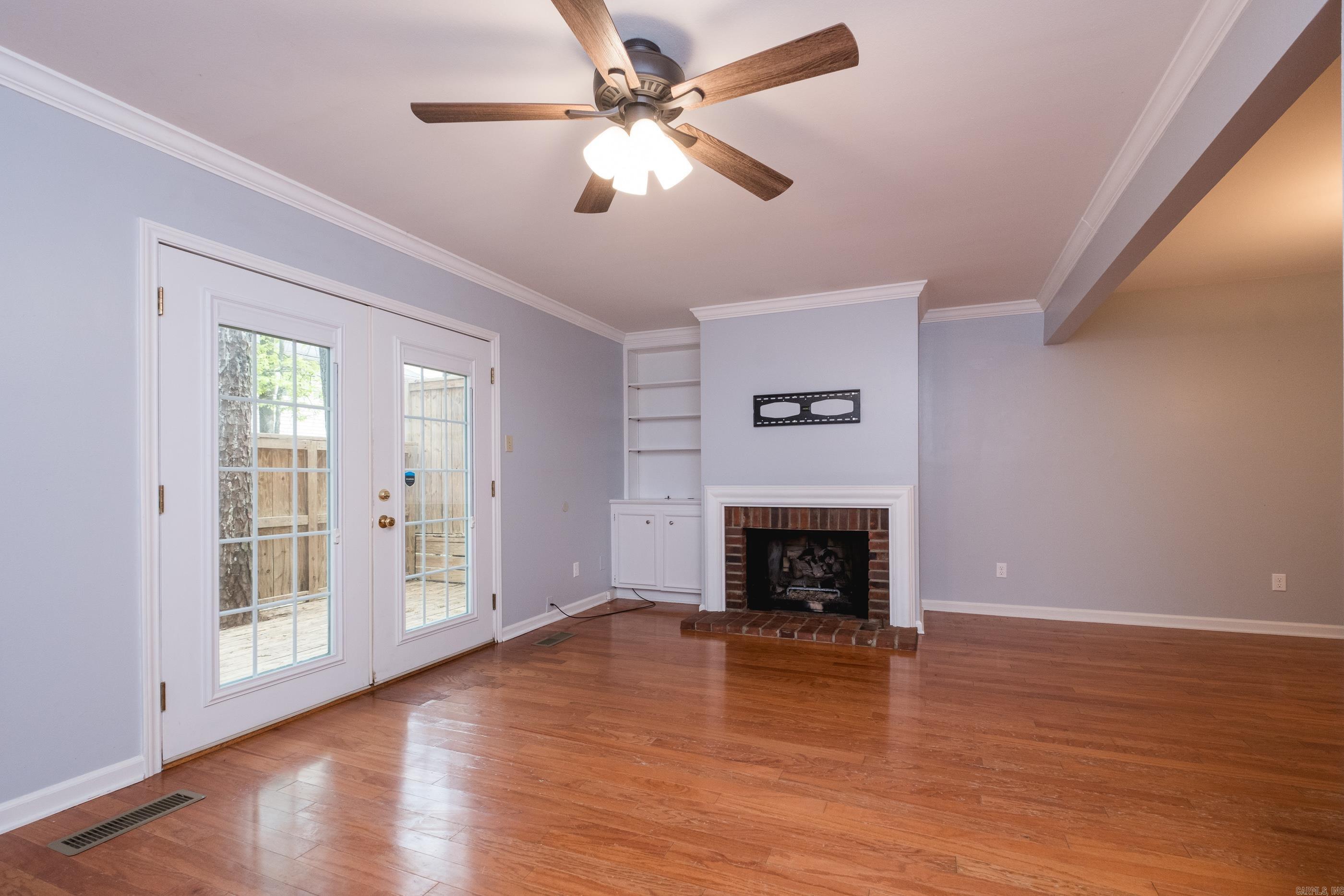 27 Kingsbridge Way