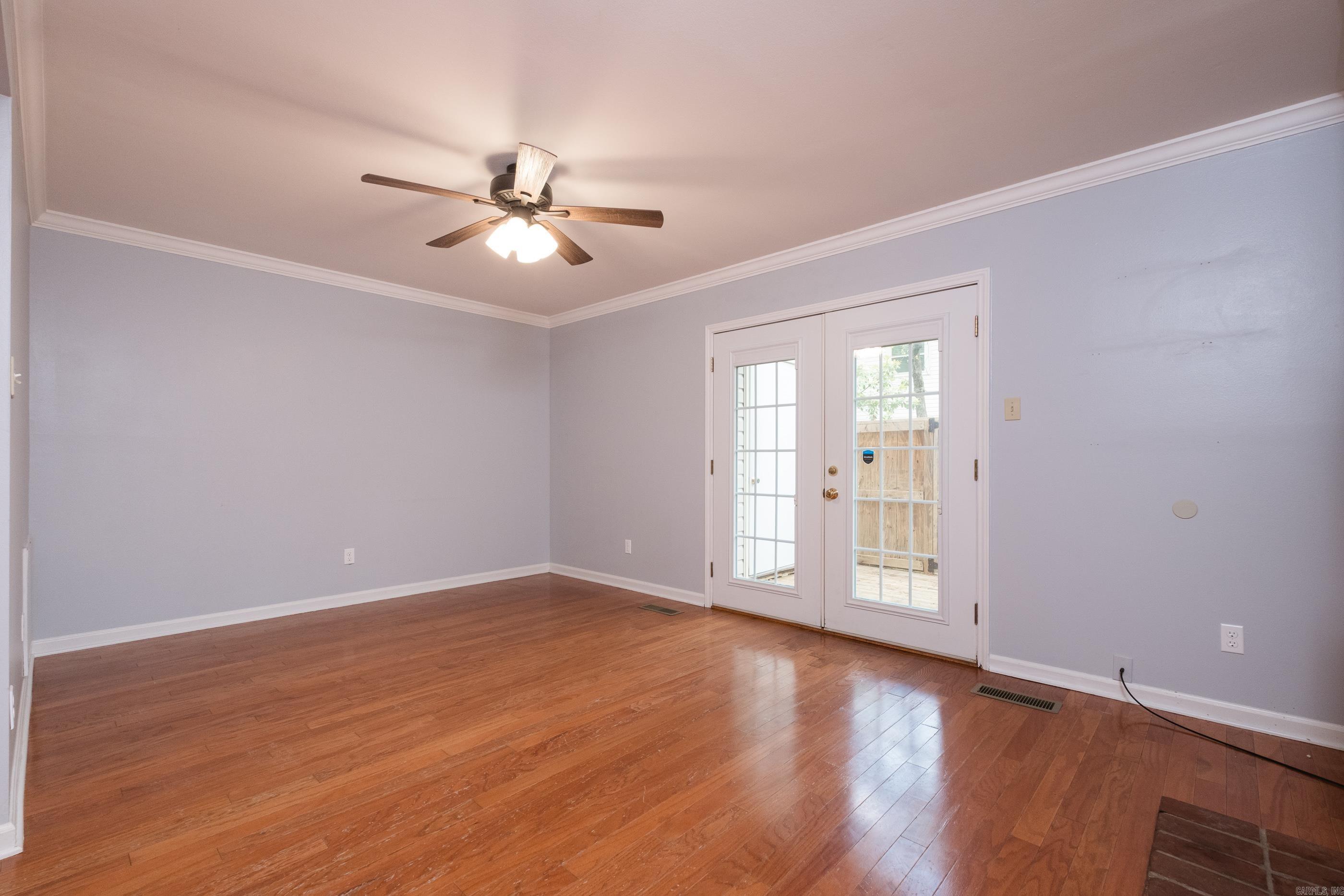 27 Kingsbridge Way