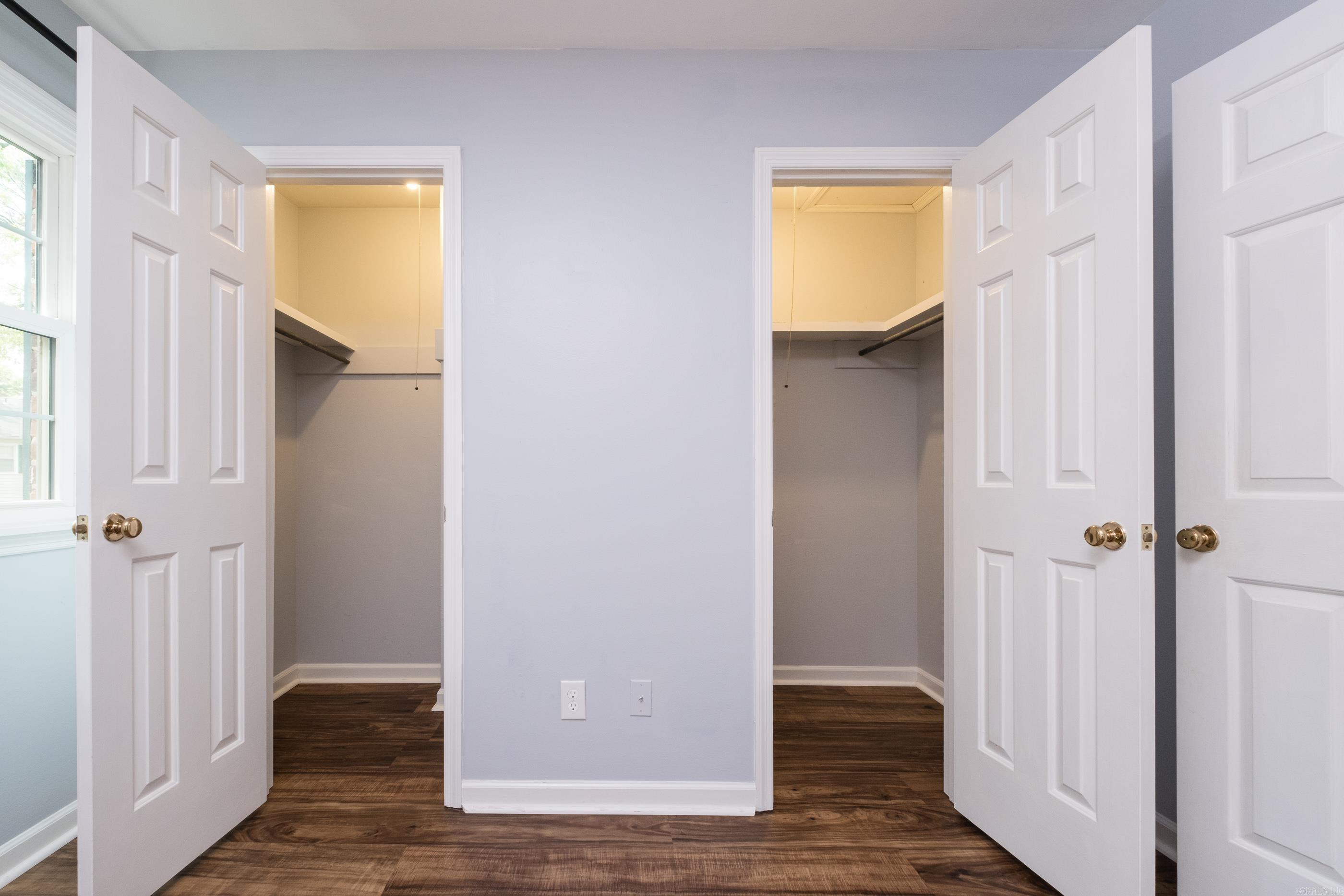 27 Kingsbridge Way