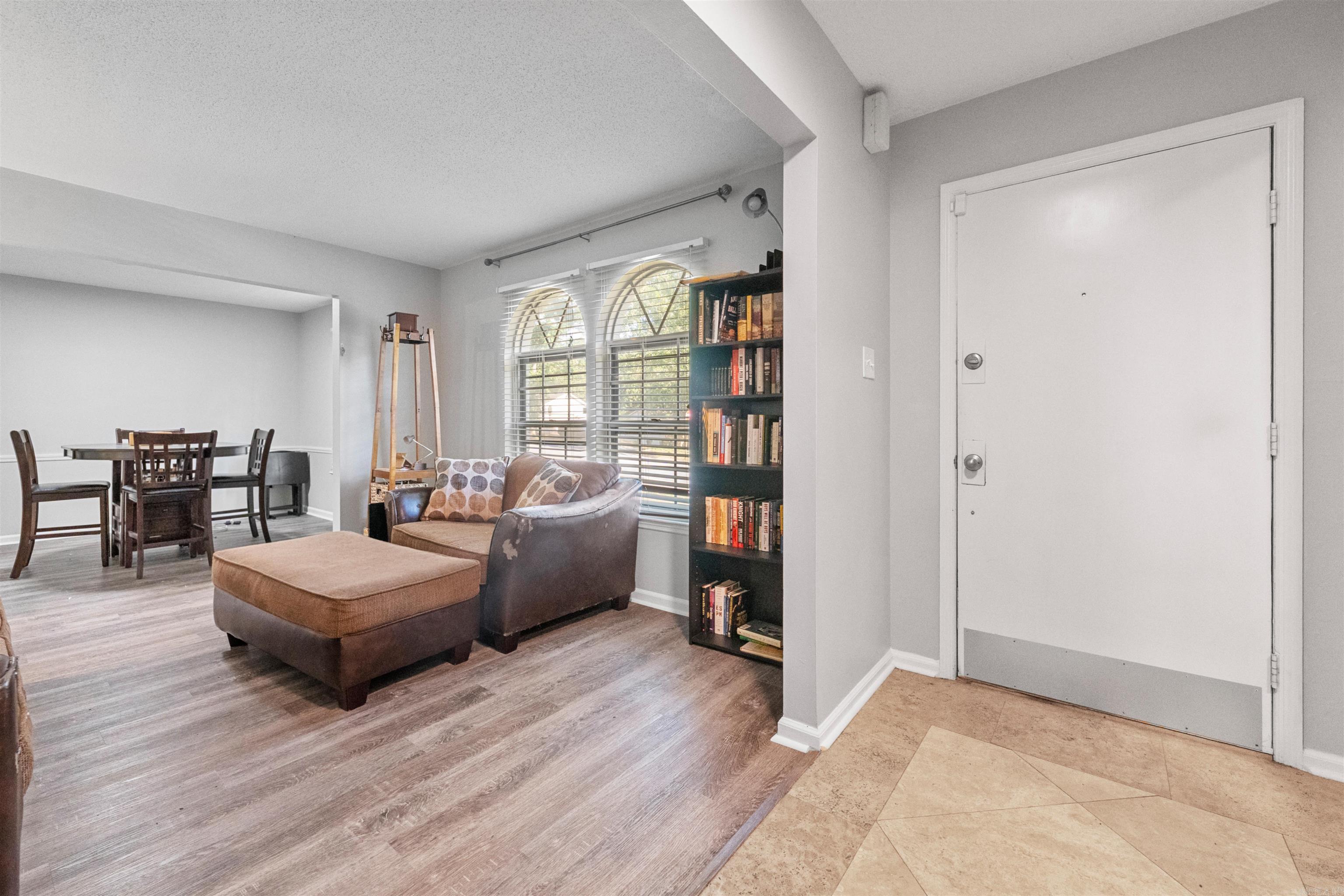 11801 Pleasant Forest
