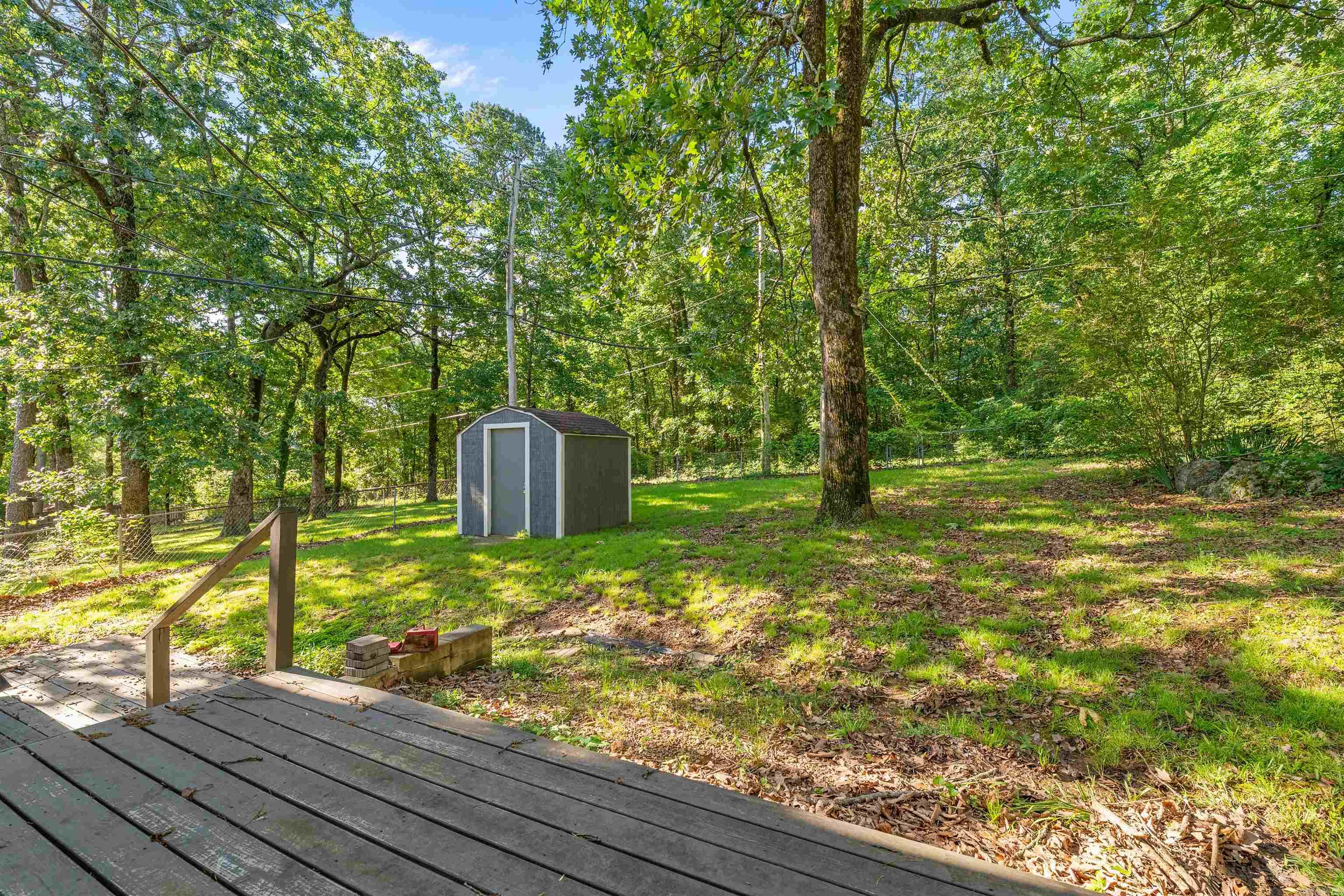 11801 Pleasant Forest