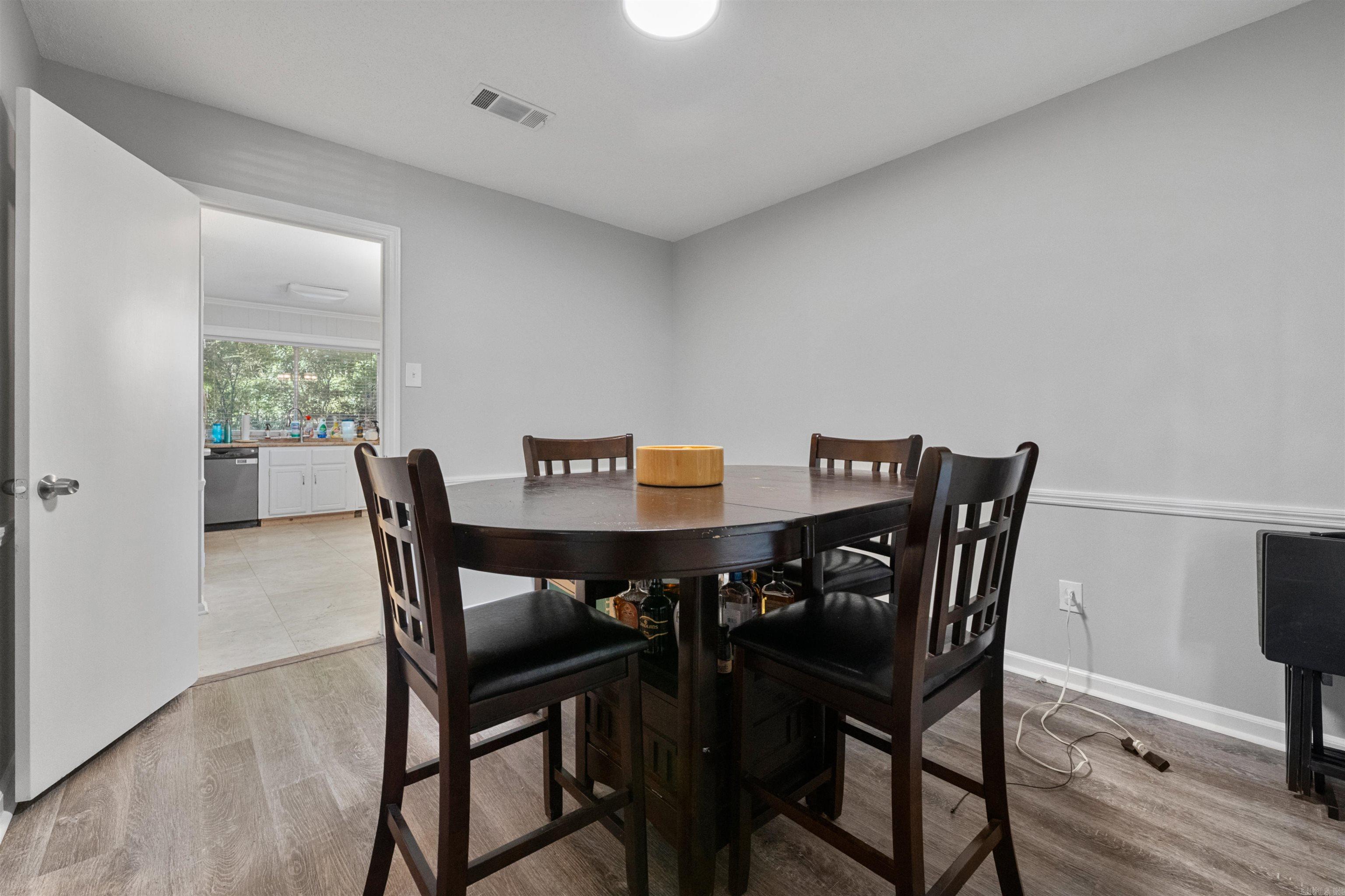 11801 Pleasant Forest