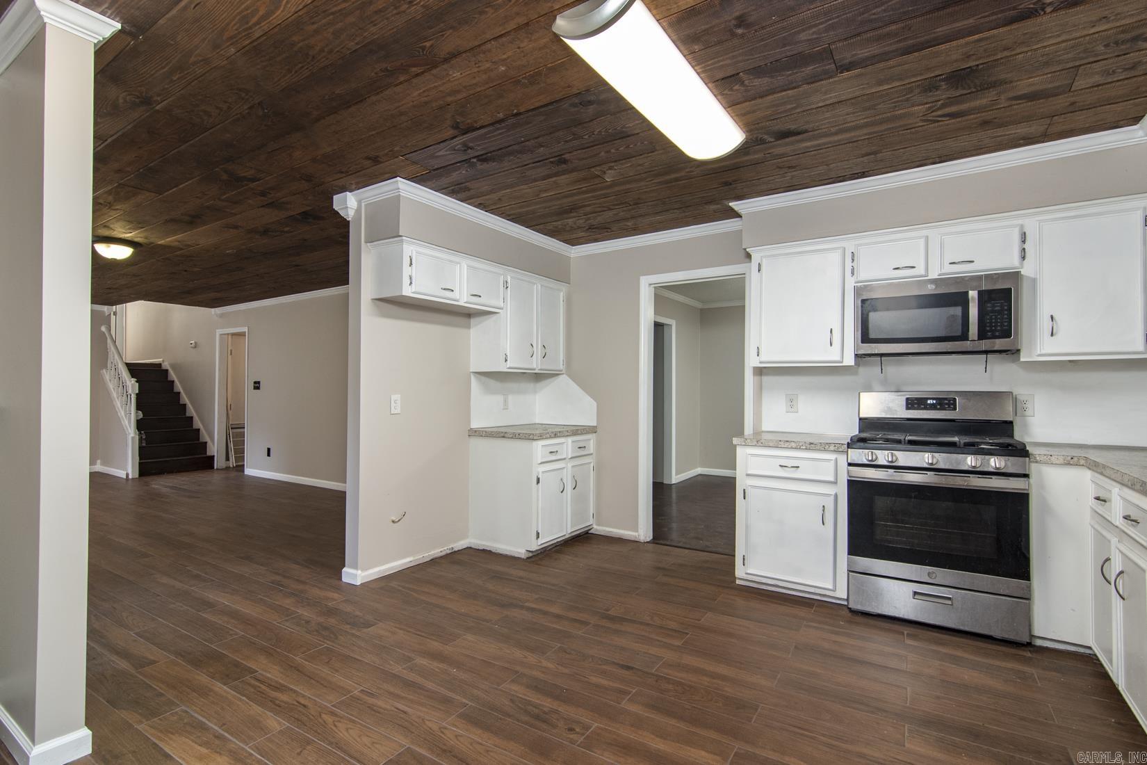 2200 Black River Road