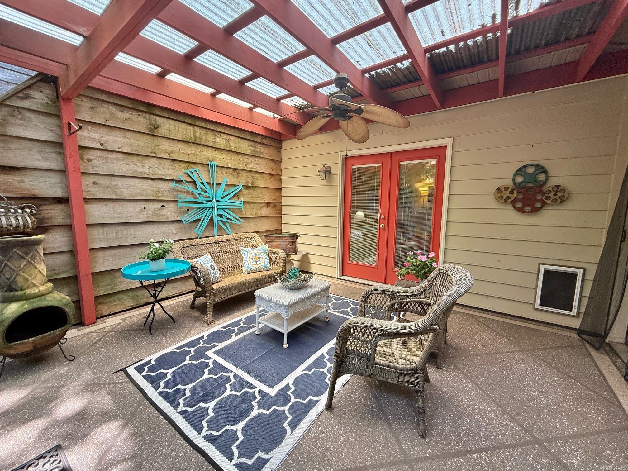 1603 Stagecoach Village