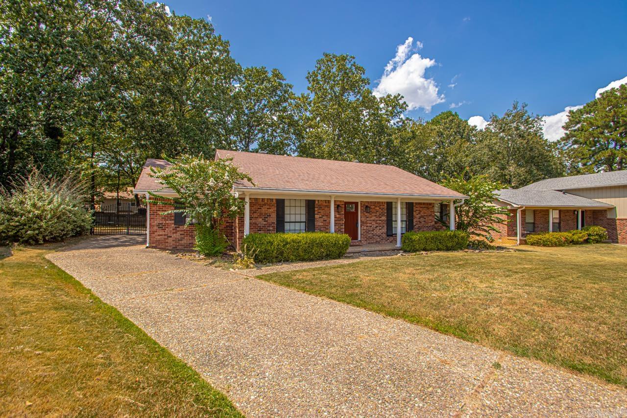 4 Liberty Bell Court