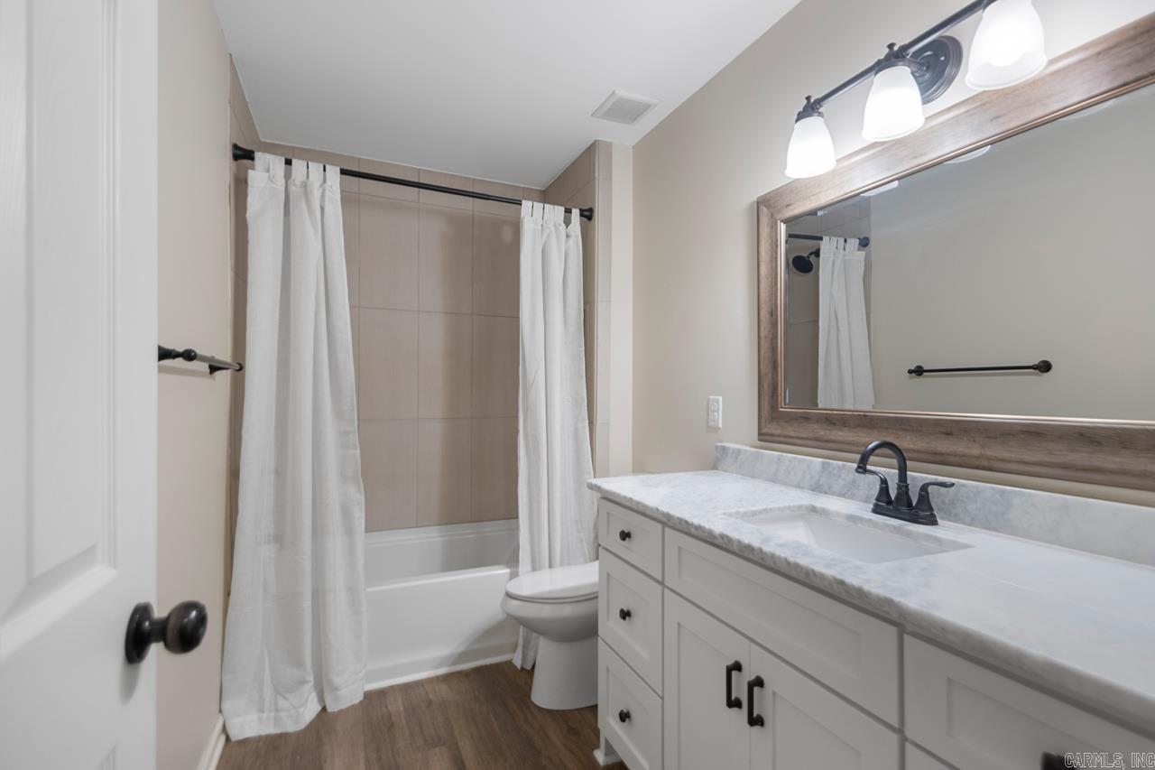 4 Liberty Bell Court