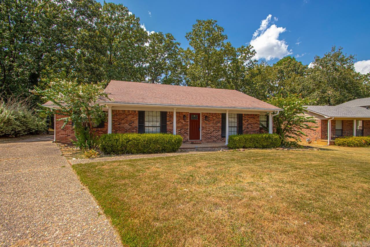 4 Liberty Bell Court