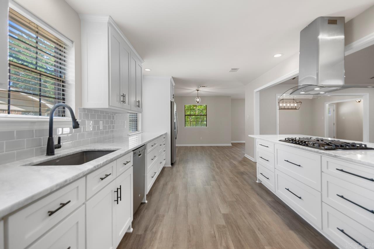 4 Liberty Bell Court
