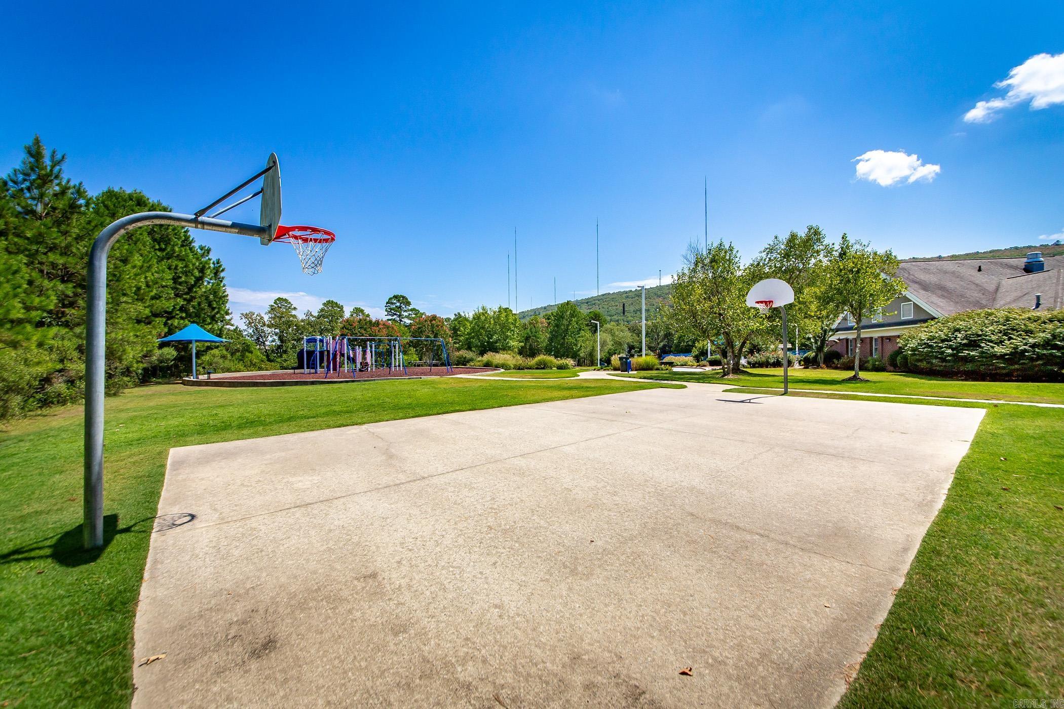 34 Tournay Circle