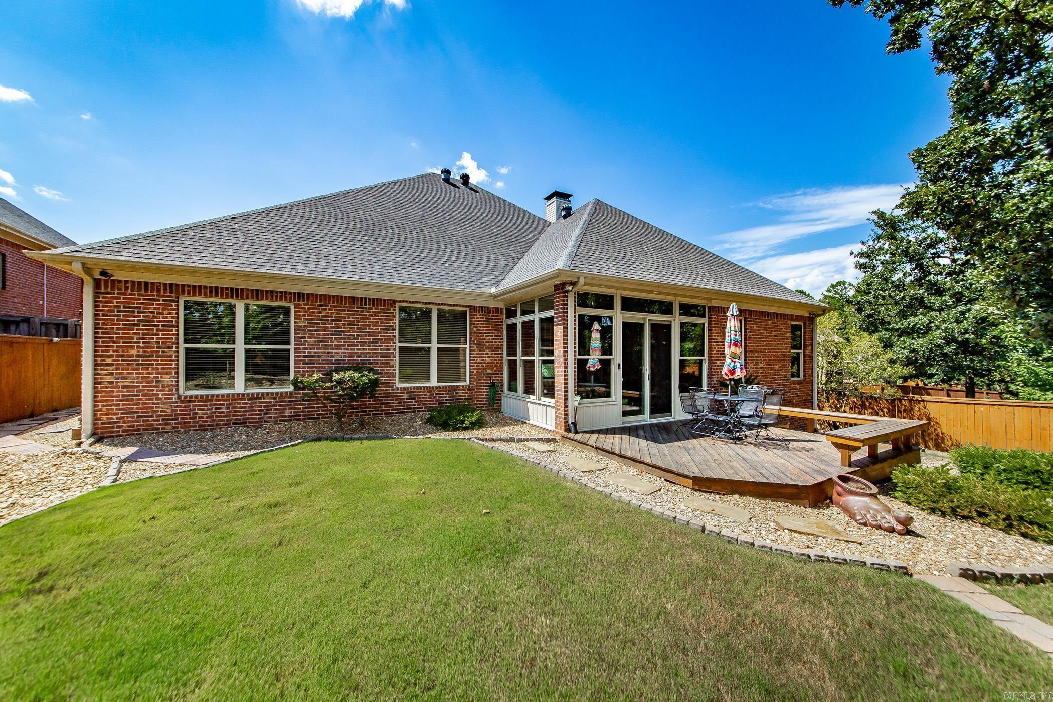 34 Tournay Circle