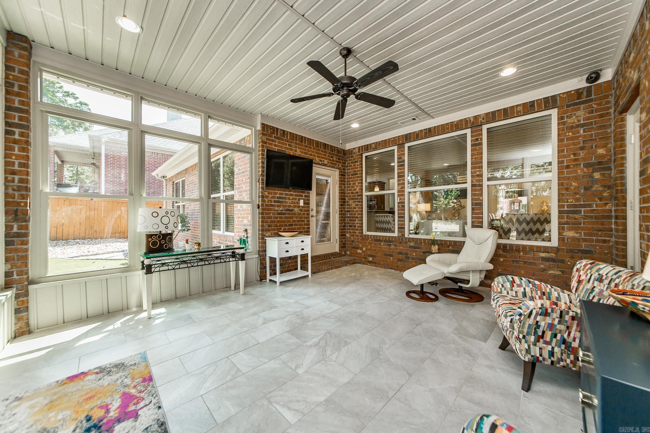 34 Tournay Circle