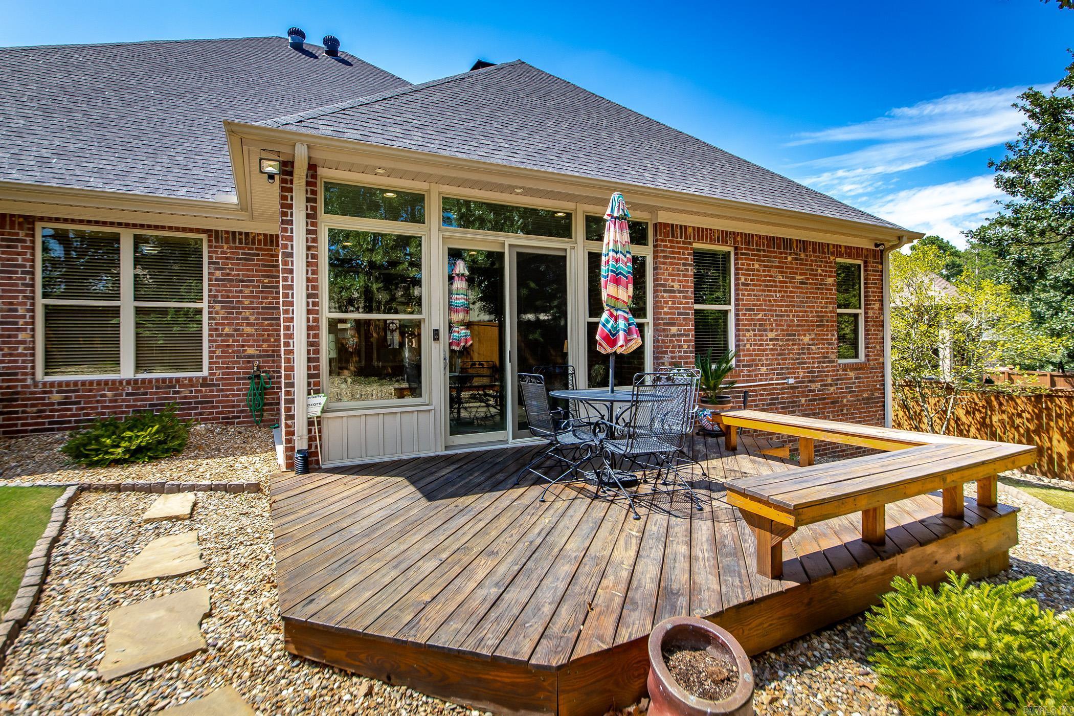 34 Tournay Circle