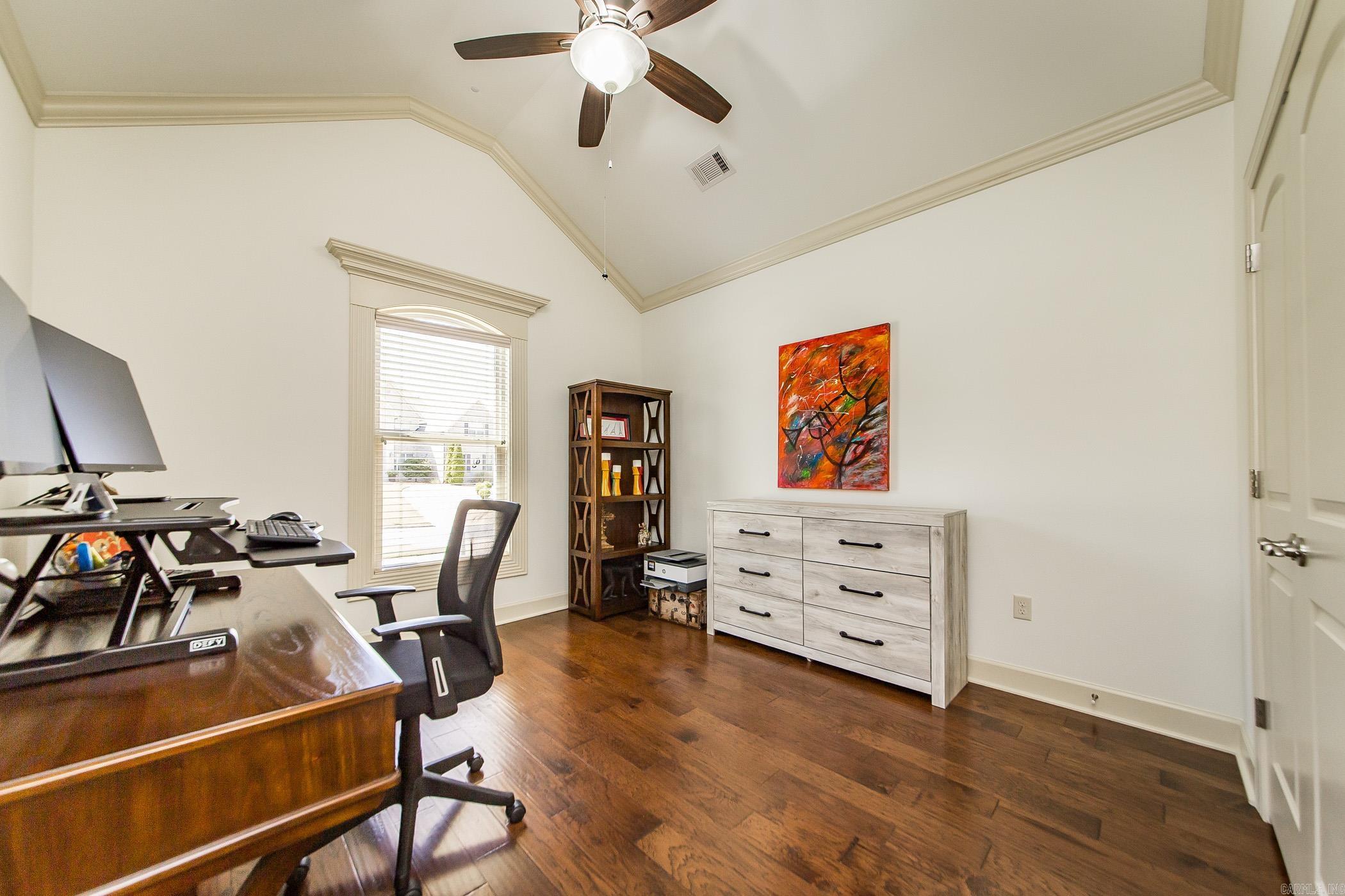 34 Tournay Circle