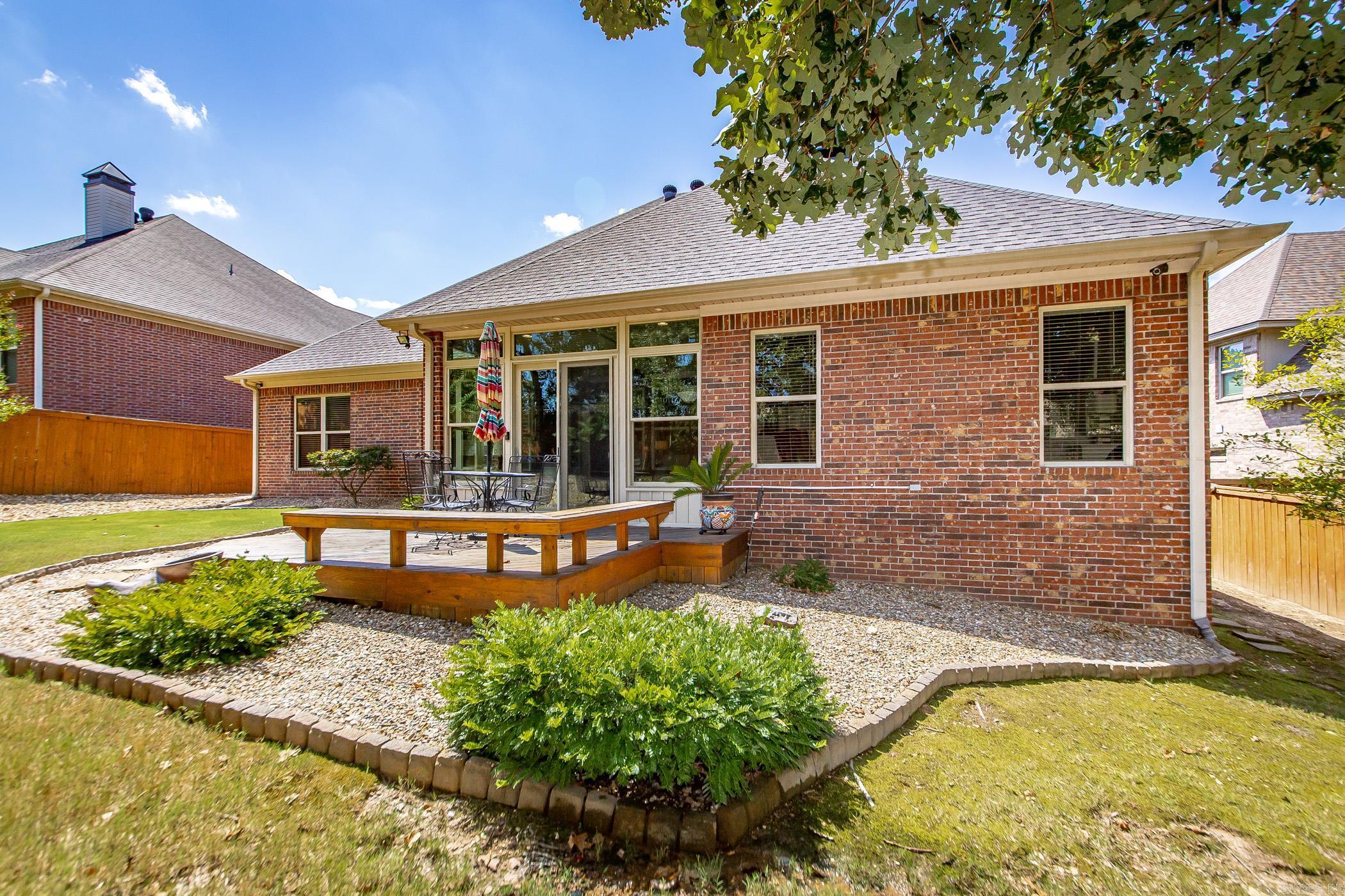 34 Tournay Circle