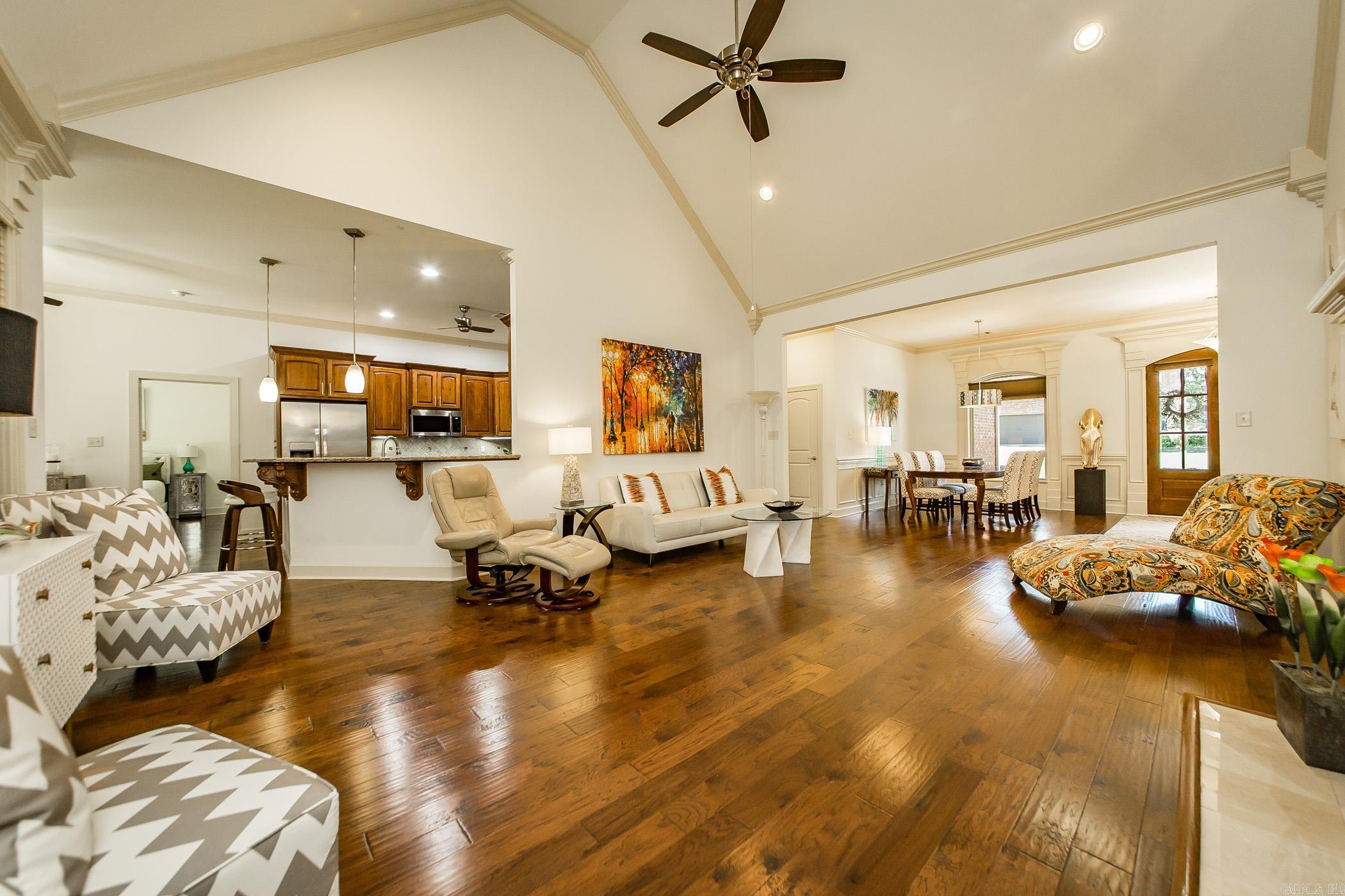 34 Tournay Circle