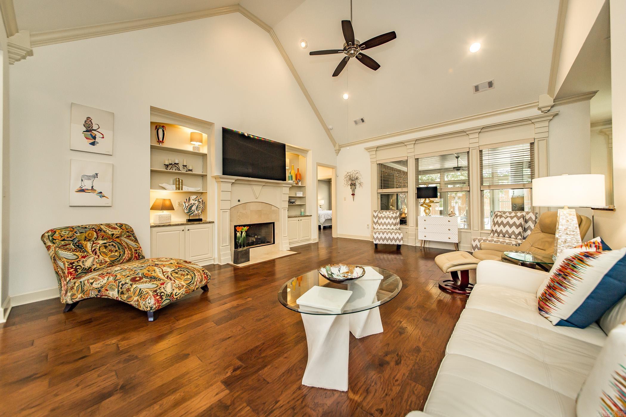 34 Tournay Circle