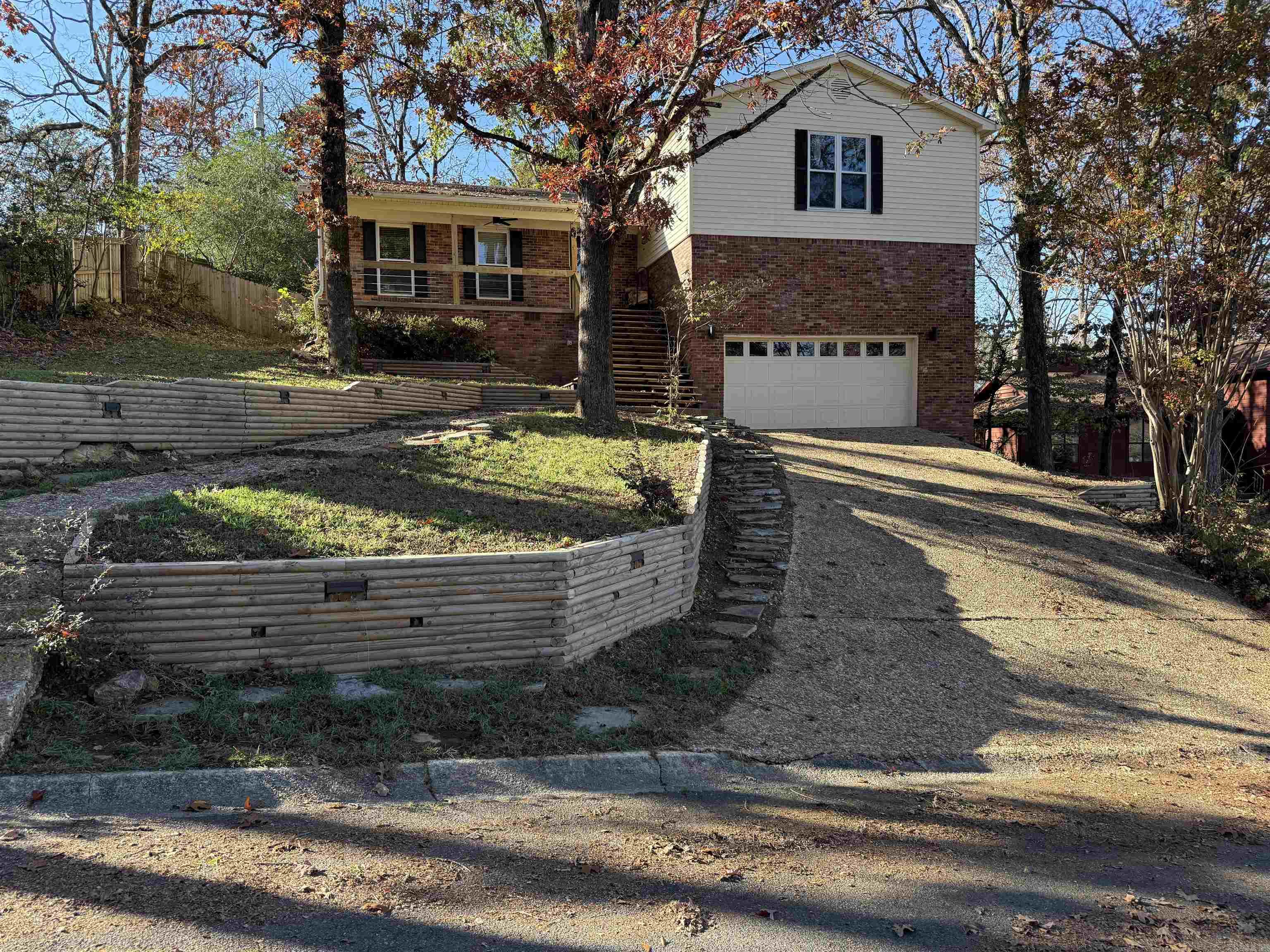 8714 Boulder Lane