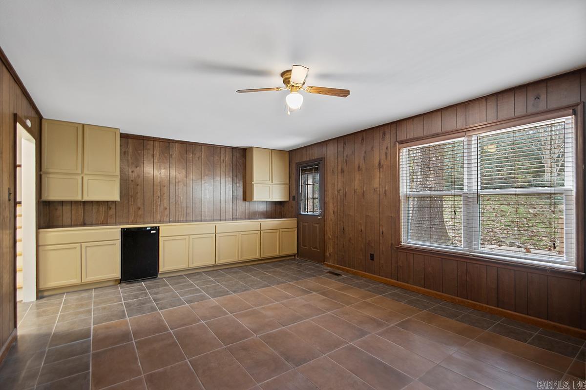8714 Boulder Lane
