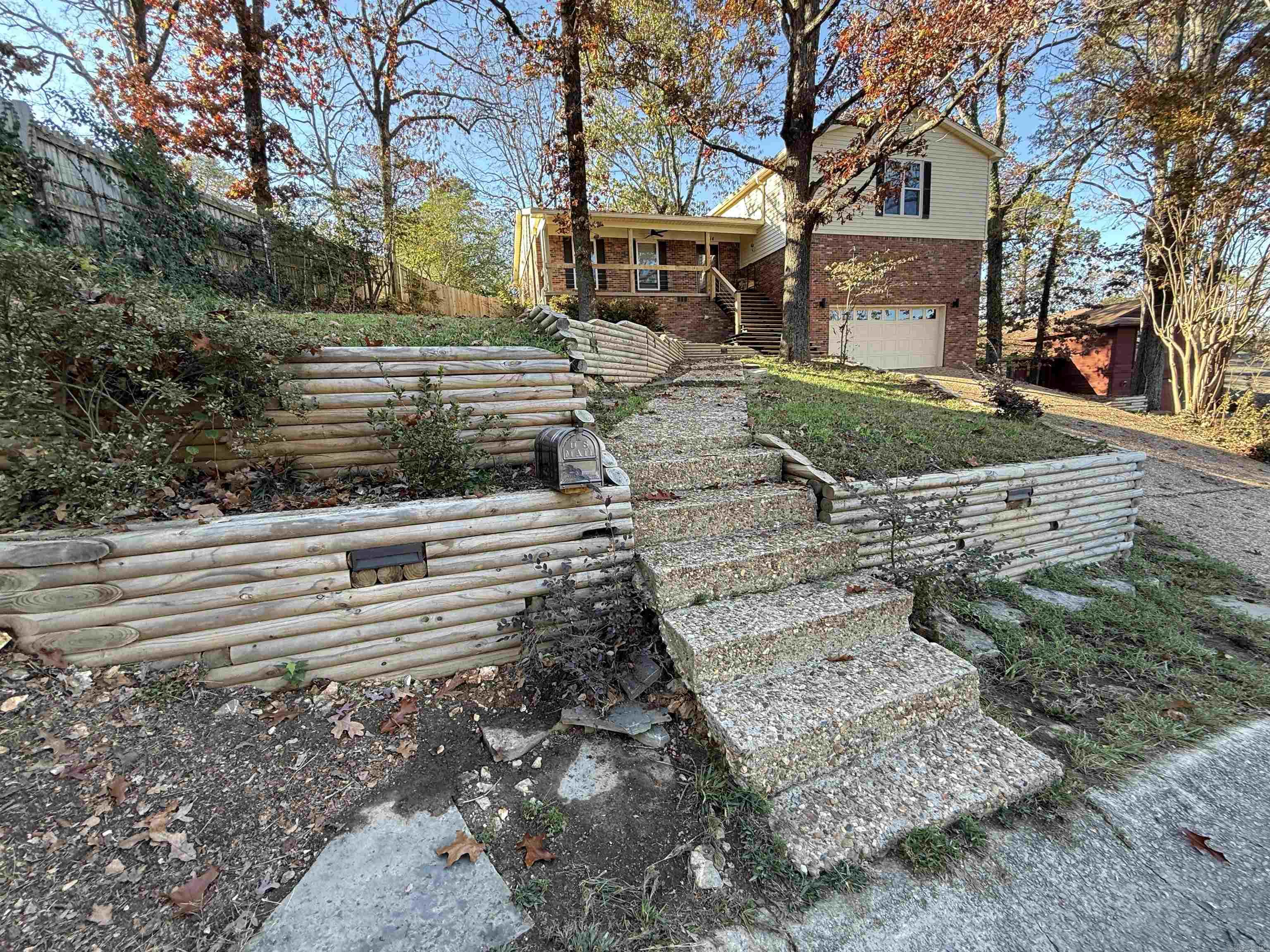 8714 Boulder Lane