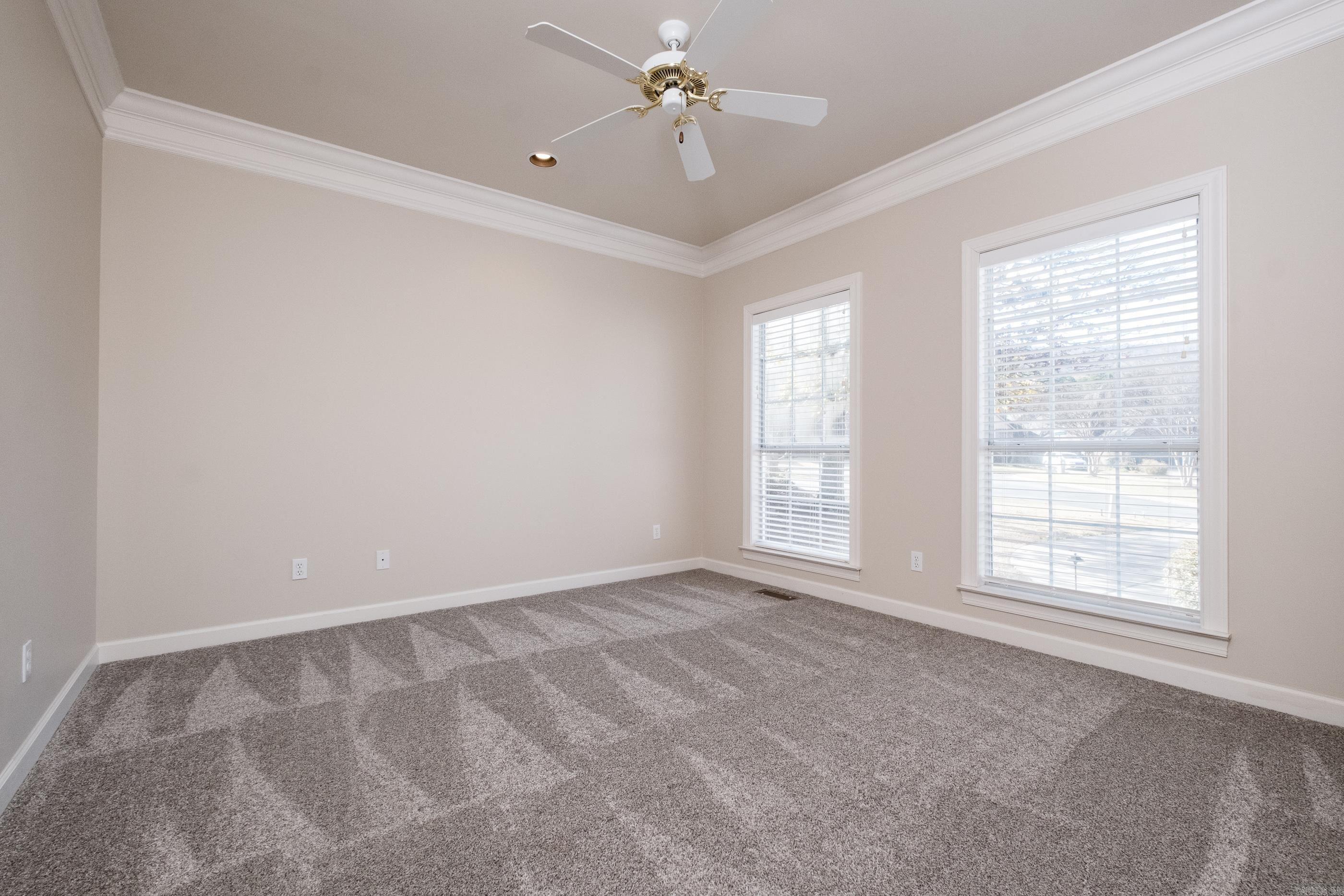 6 Gravelle Drive