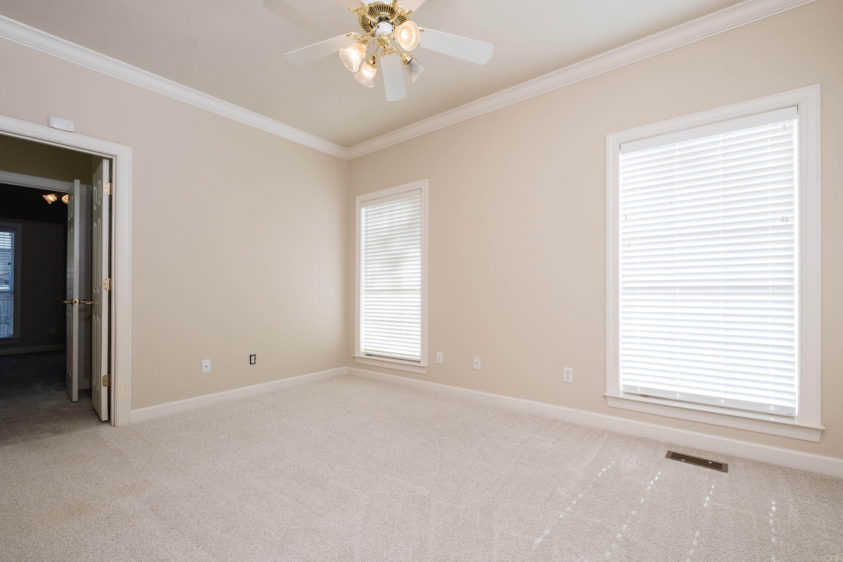 6 Gravelle Drive