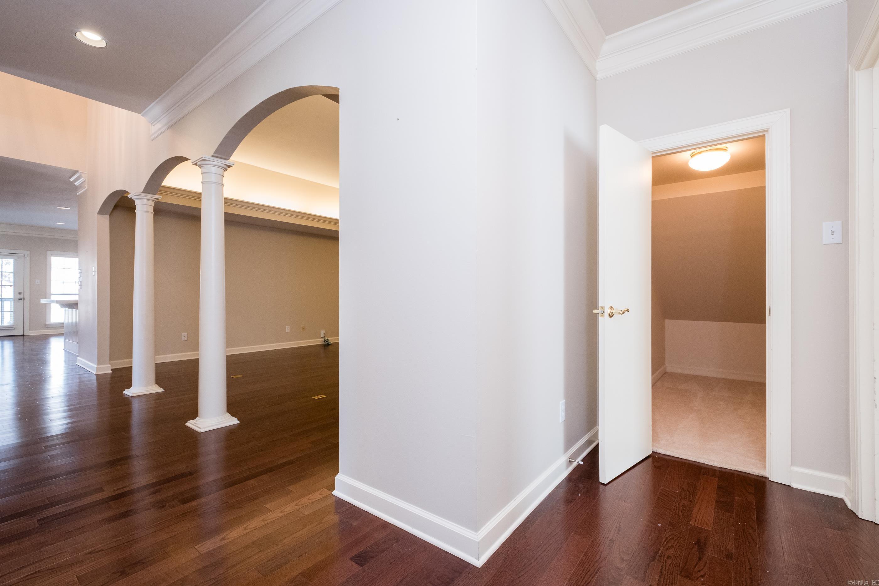 6 Gravelle Drive