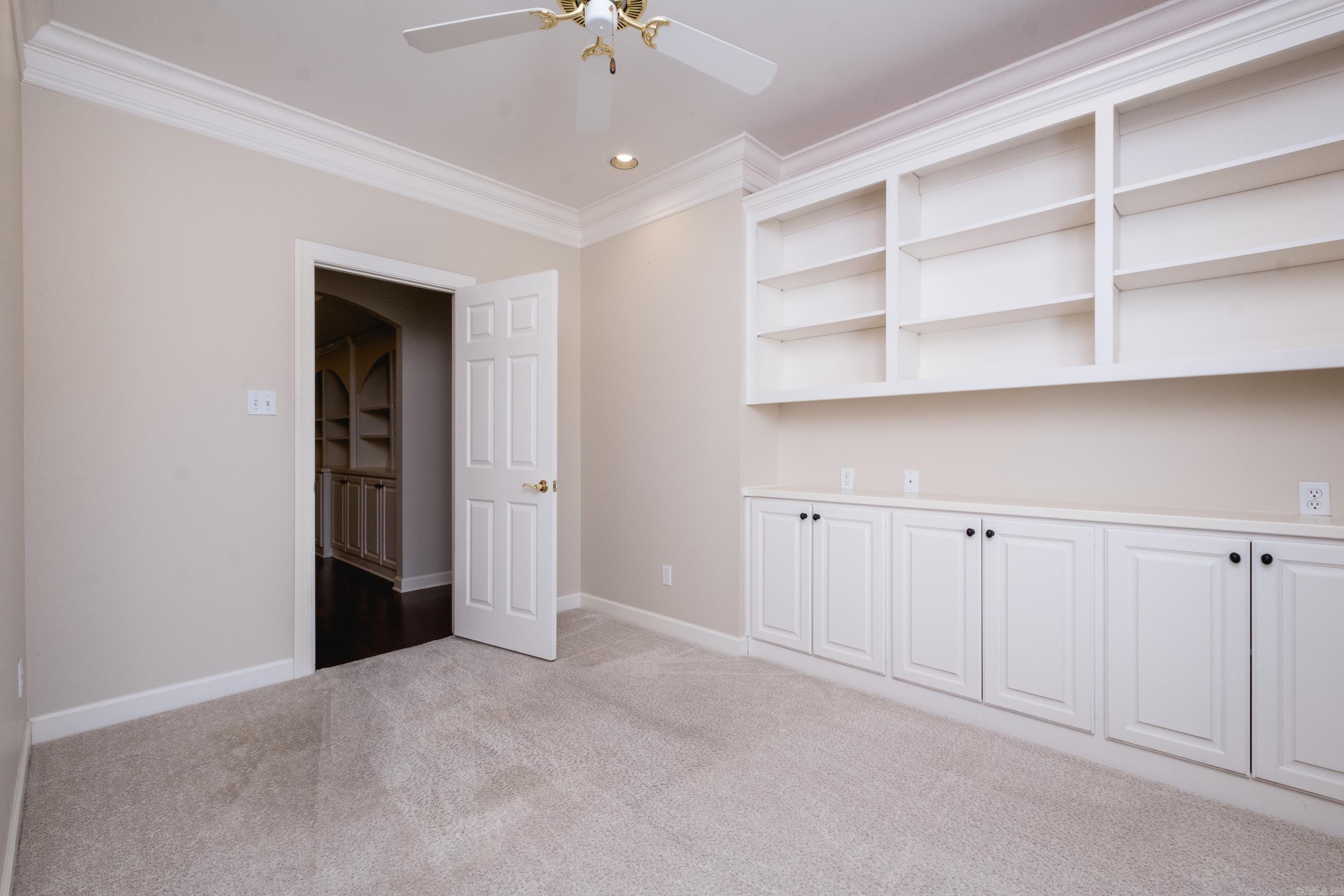 6 Gravelle Drive