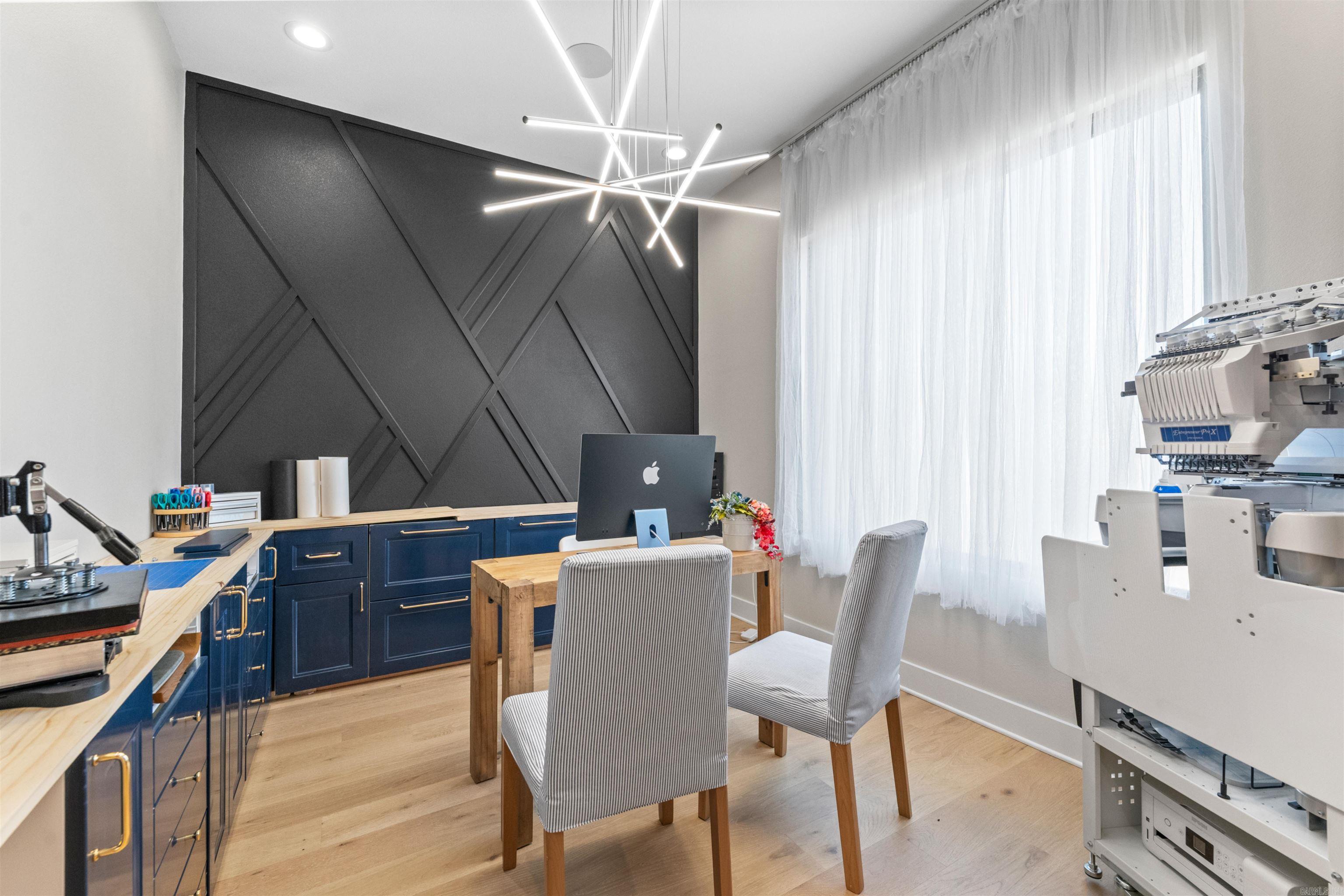 345 Fletcher Loop