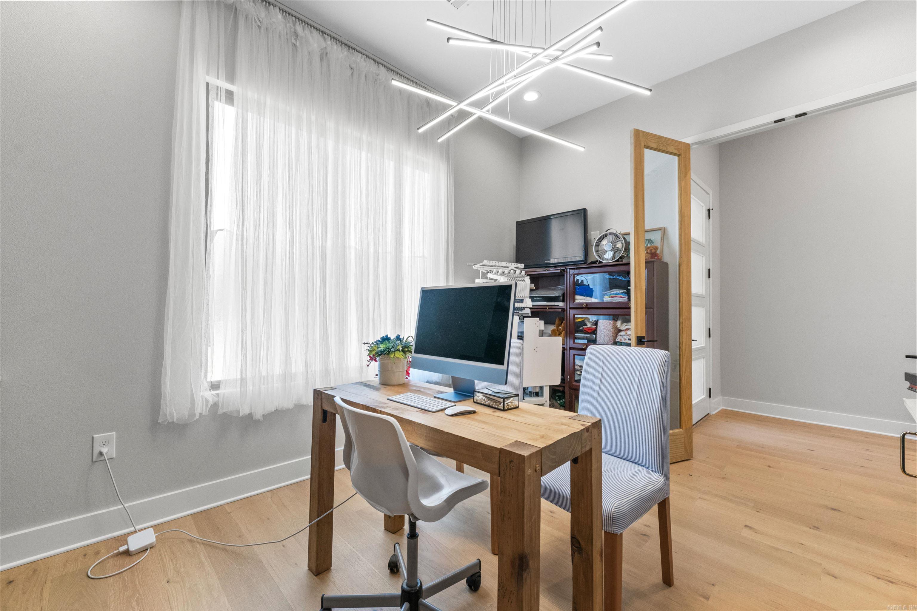 345 Fletcher Loop