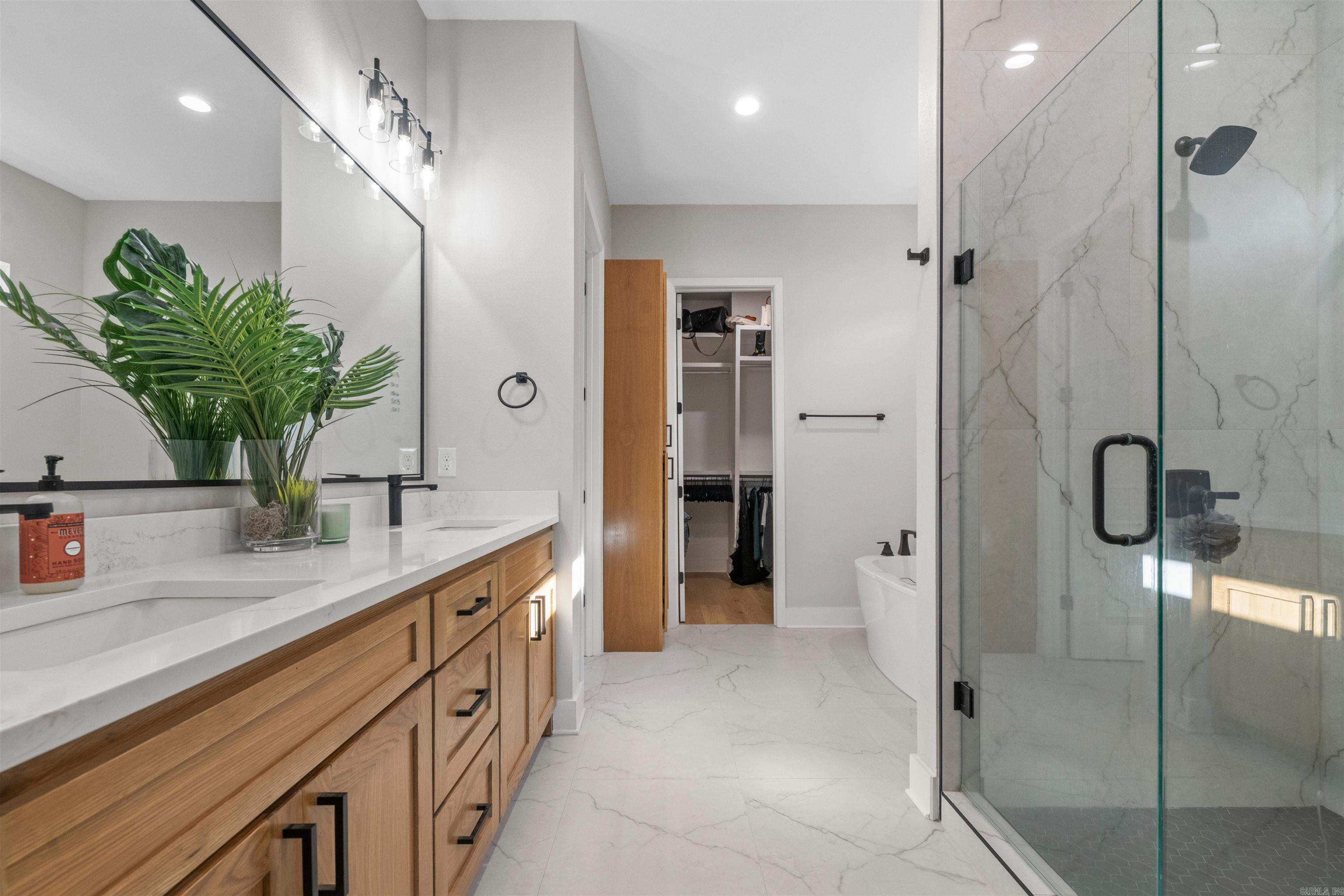 345 Fletcher Loop