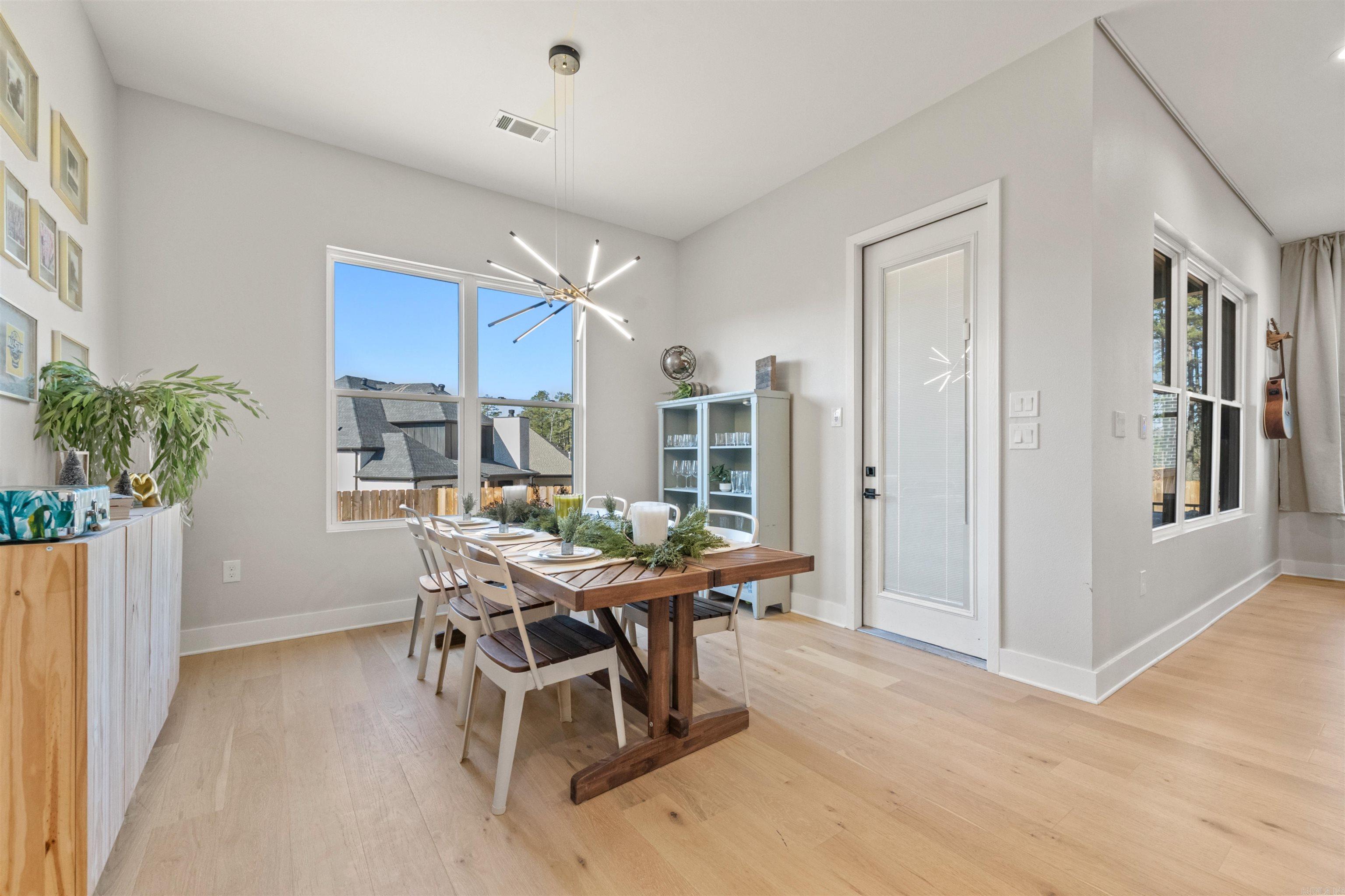 345 Fletcher Loop