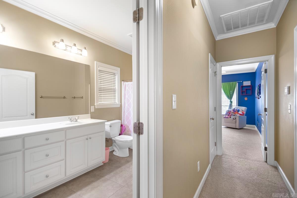 28 Bronte Court