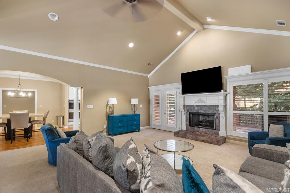28 Bronte Court