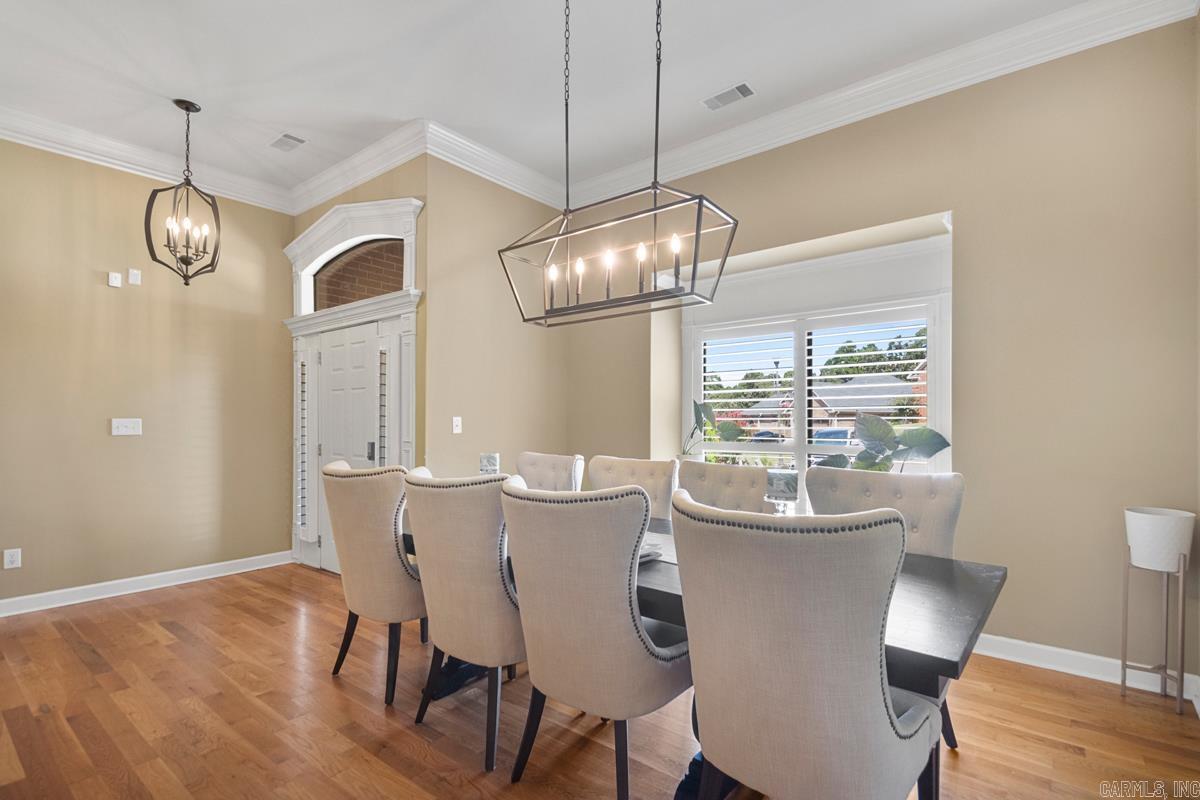 28 Bronte Court