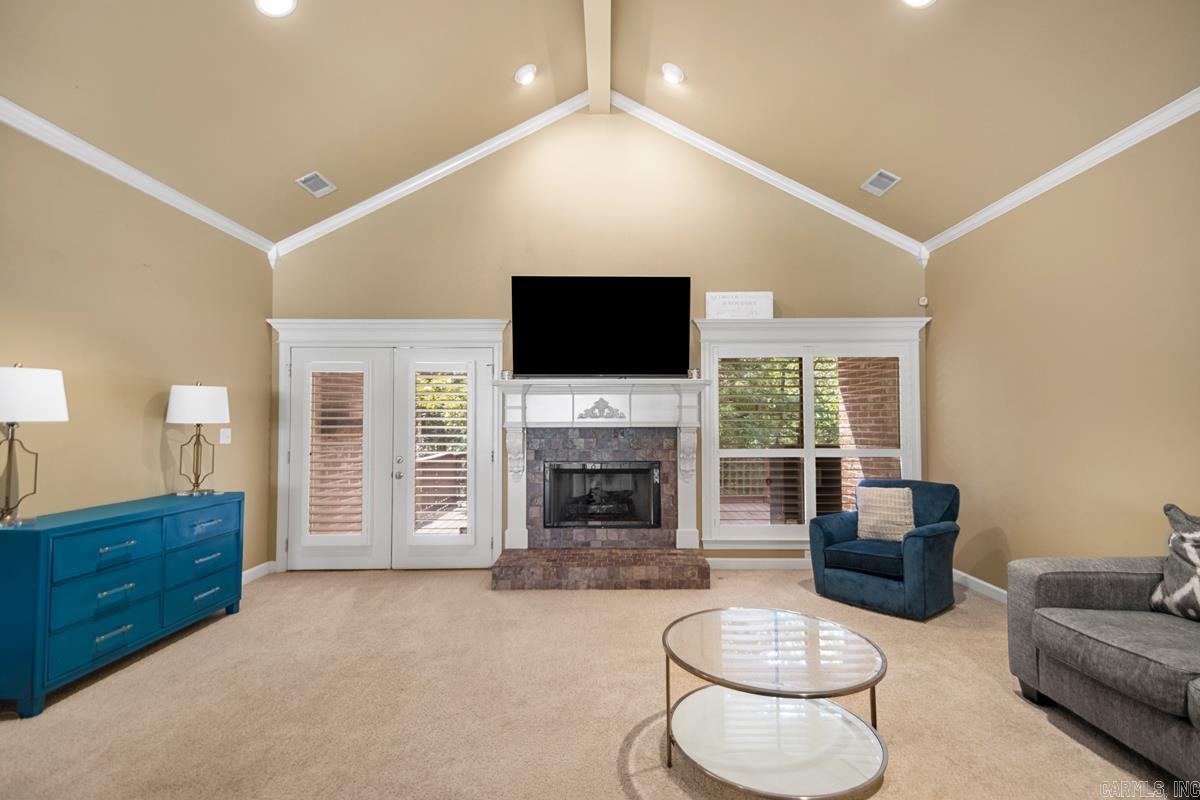 28 Bronte Court