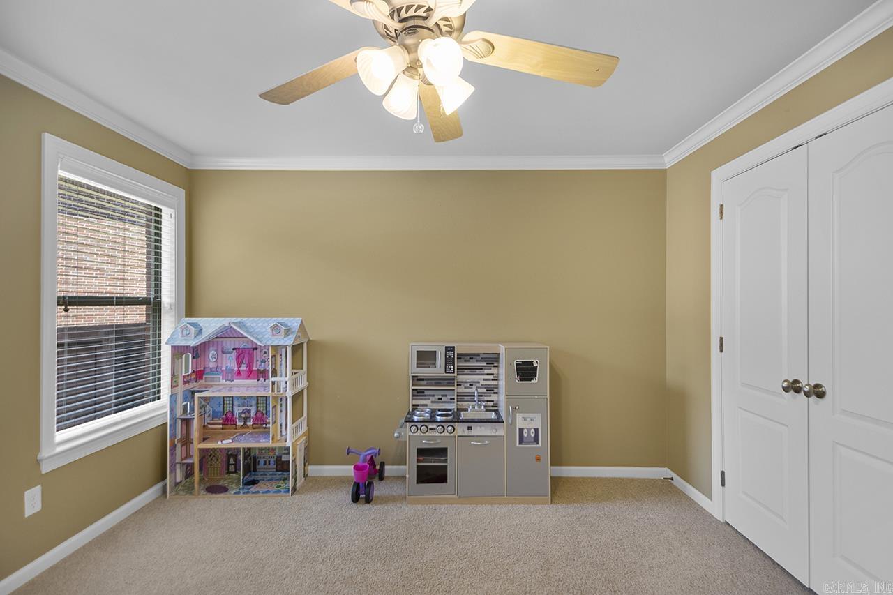 28 Bronte Court