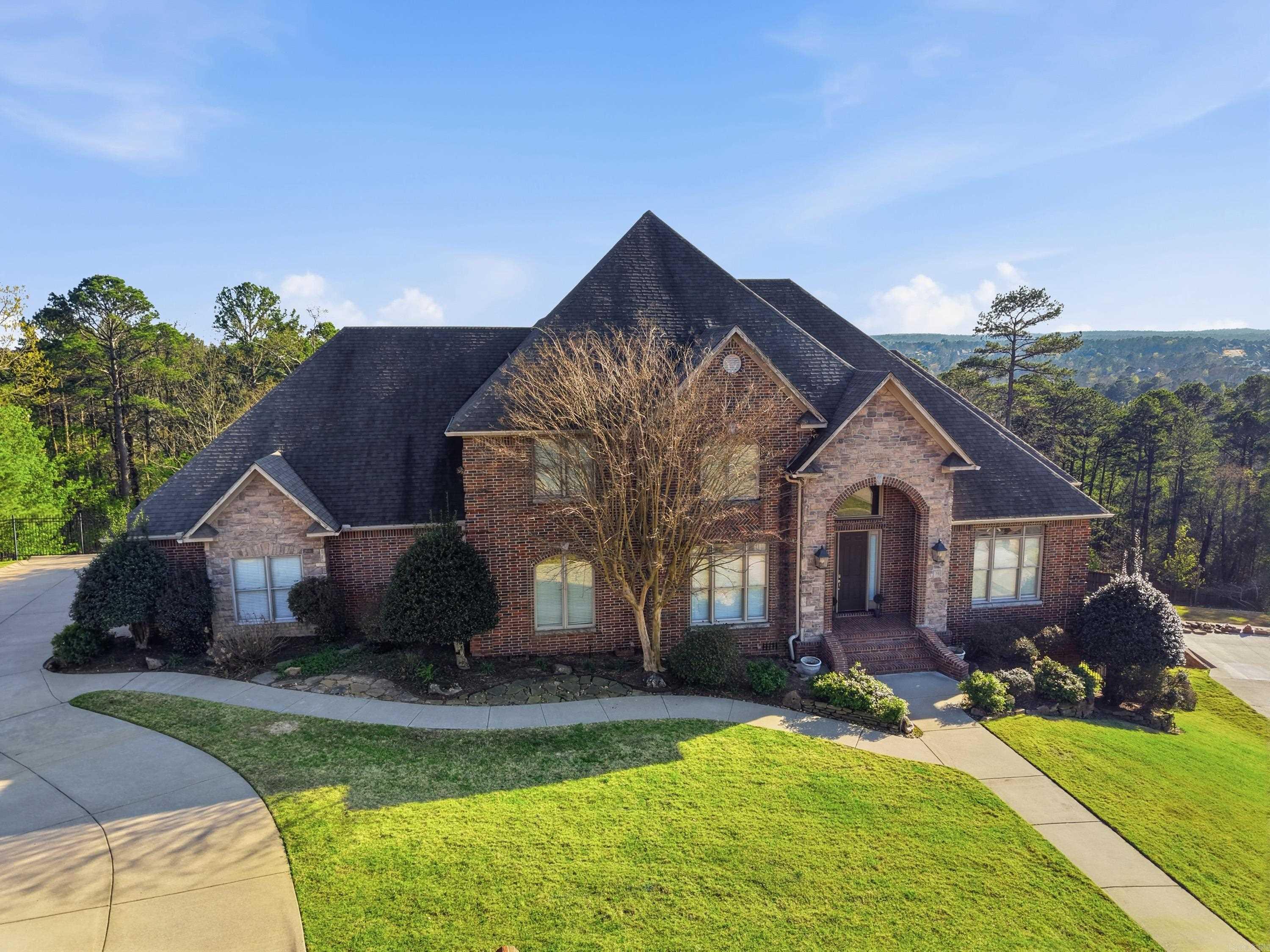 70 Bellegarde Drive