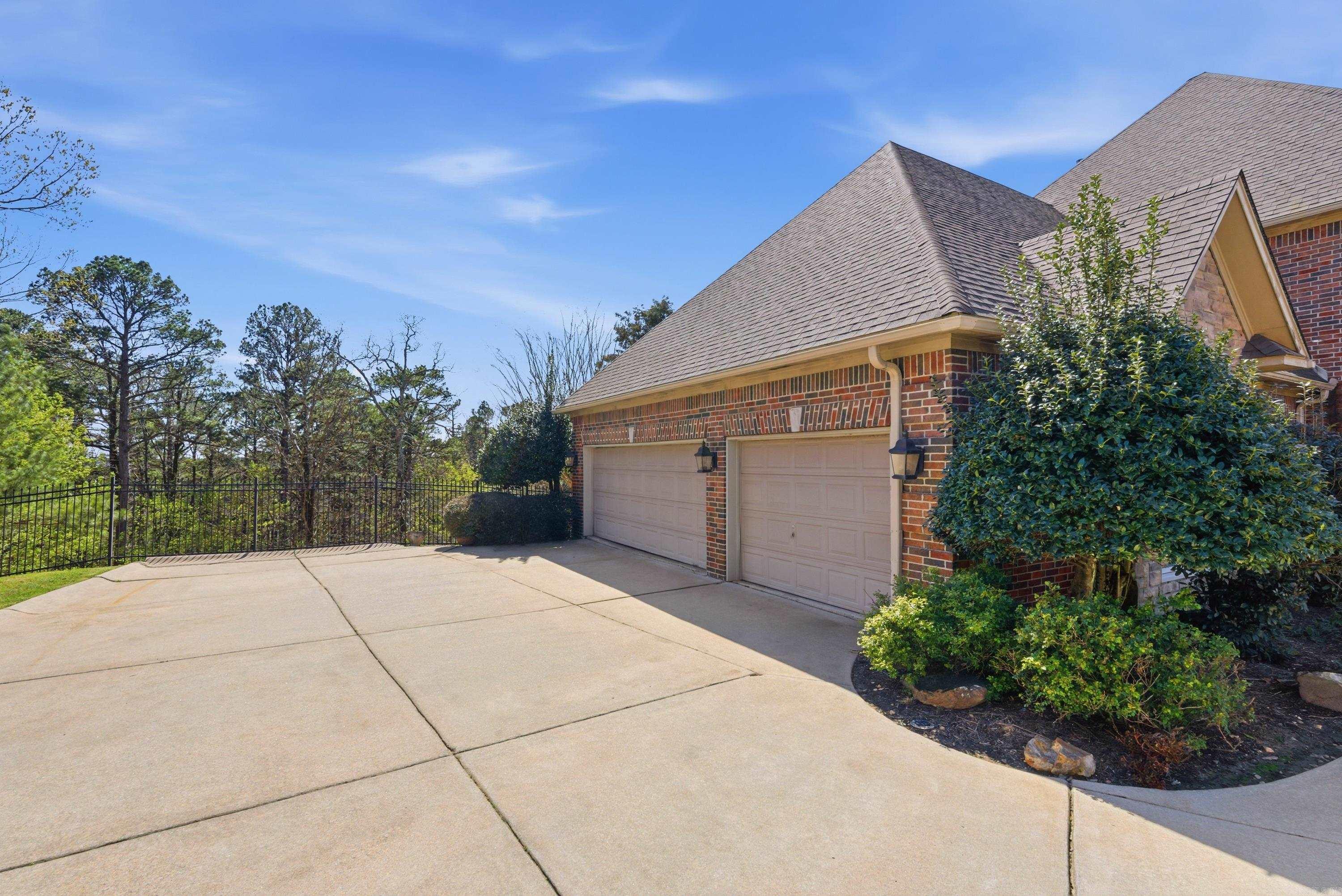 70 Bellegarde Drive