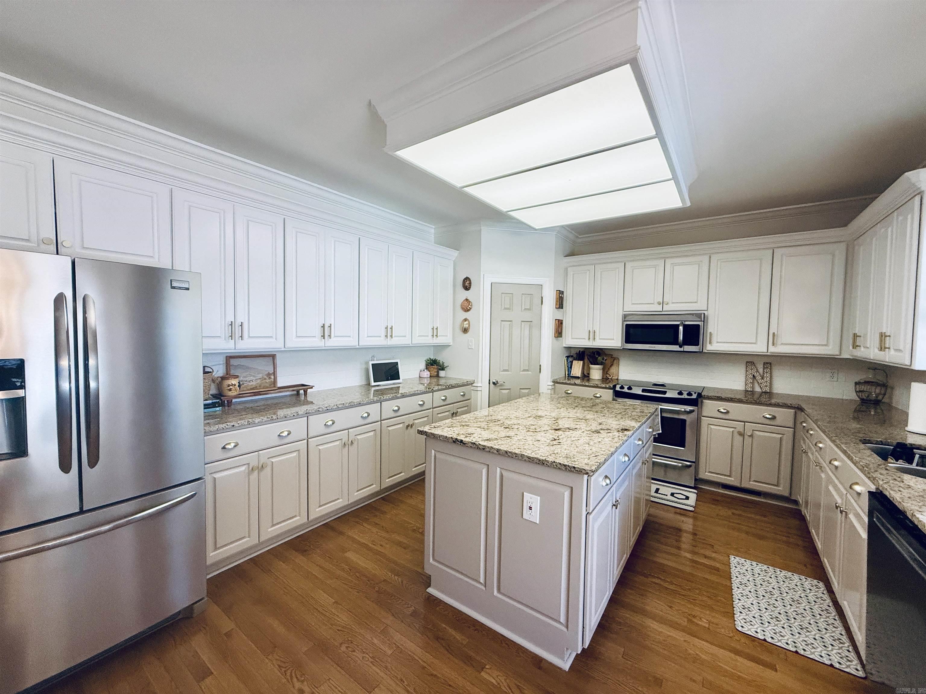17 Chatel Drive