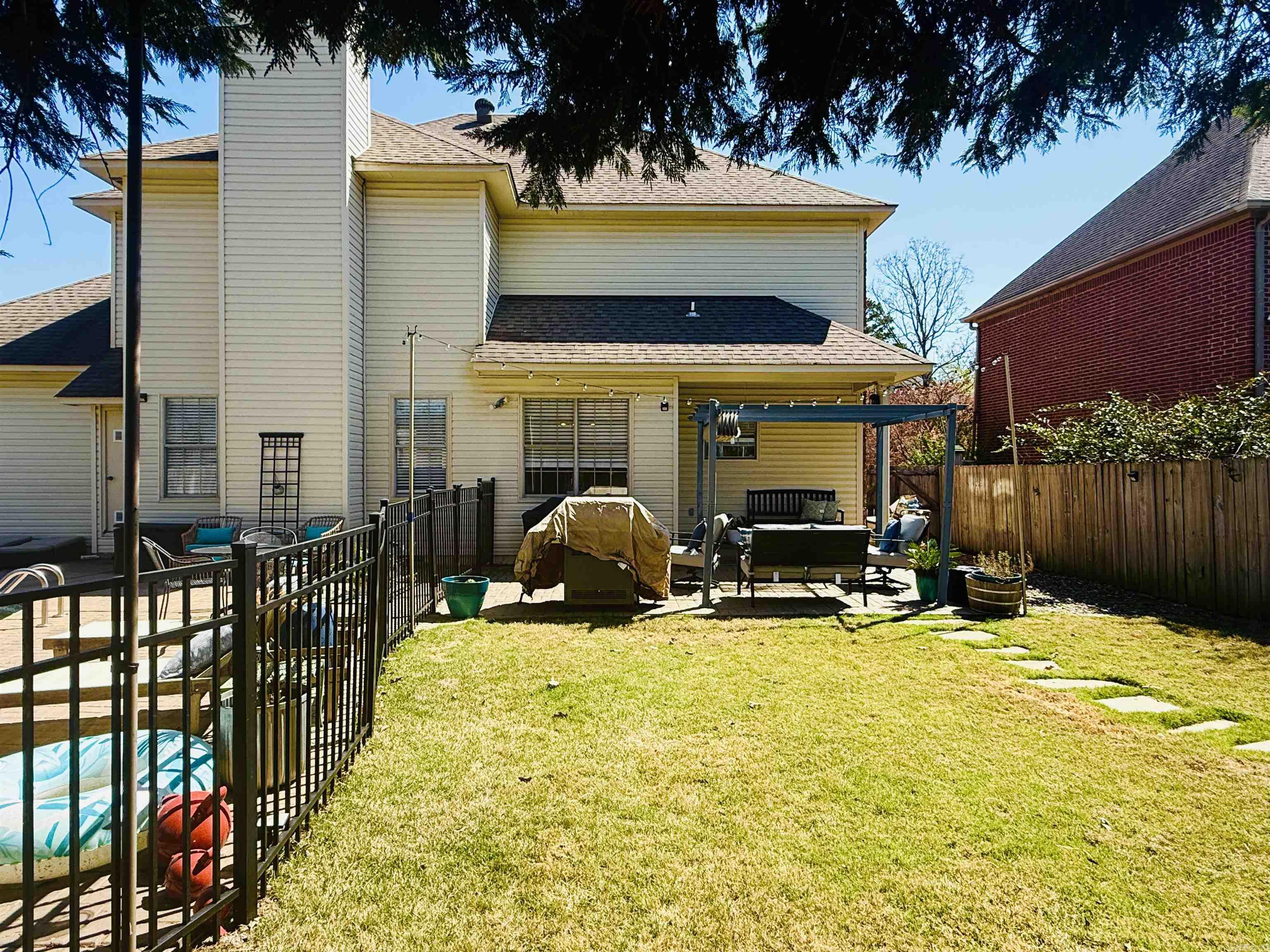 17 Chatel Drive