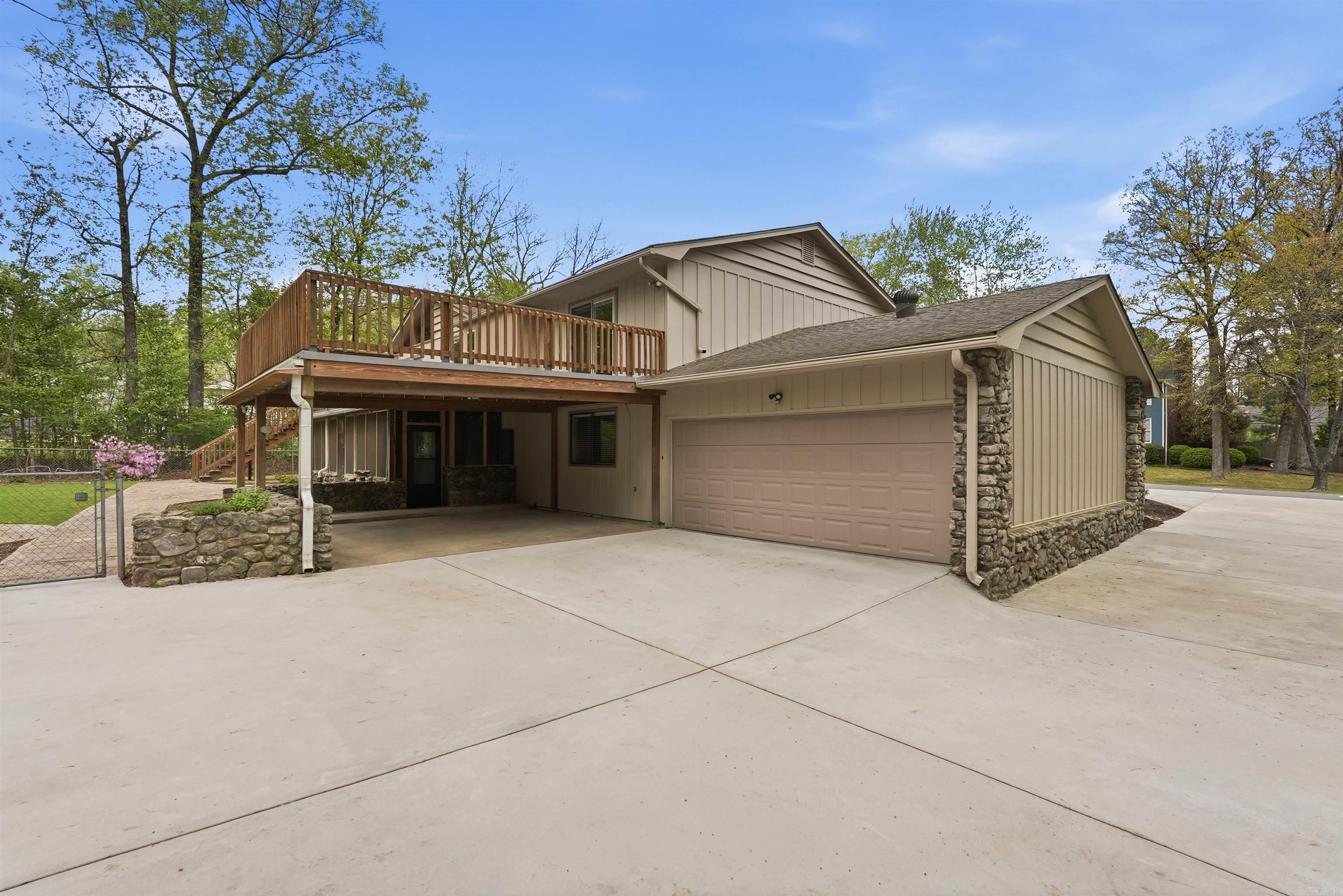13501 Beckenham Drive