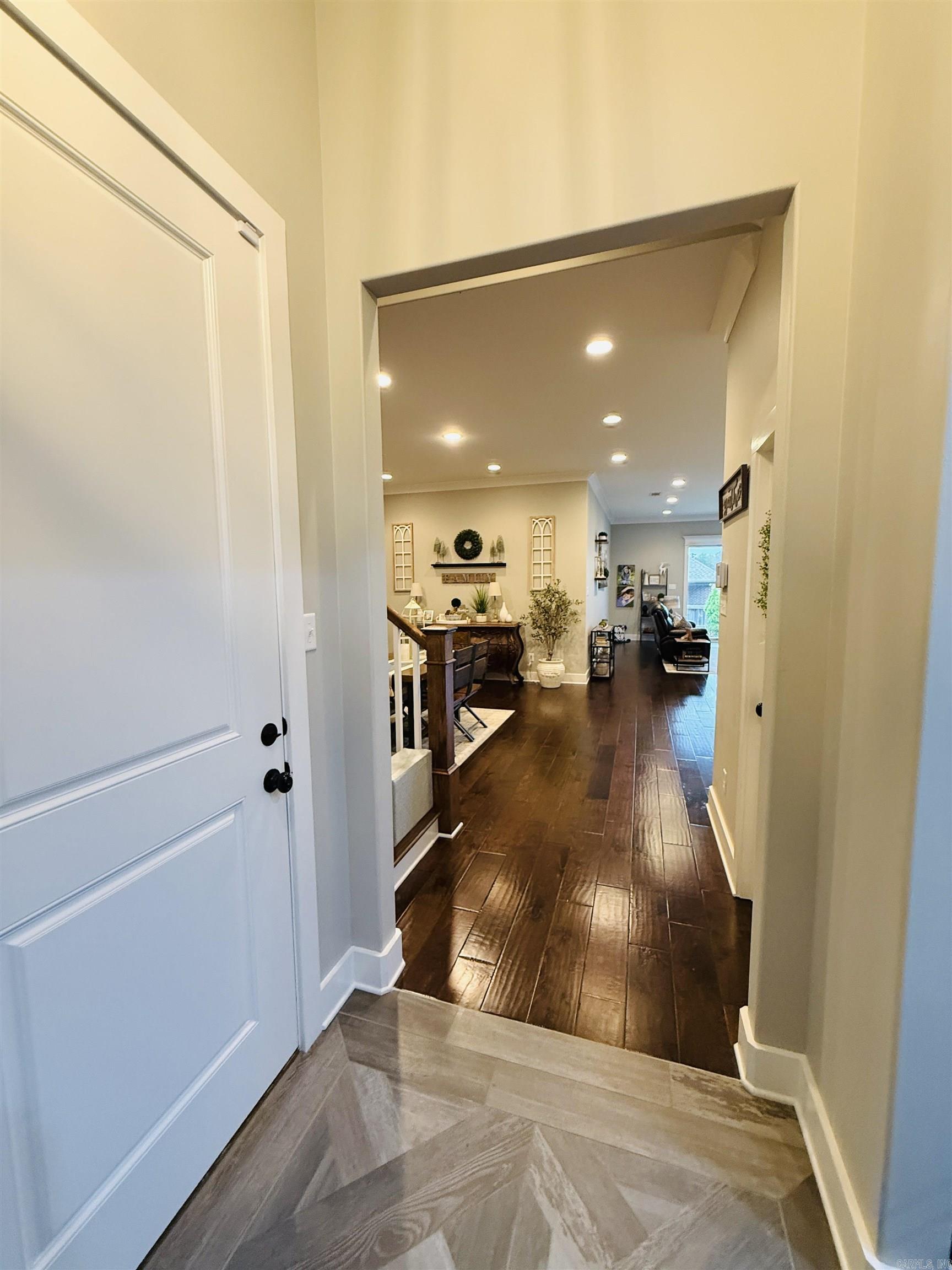 8 BENTWOOD Lane